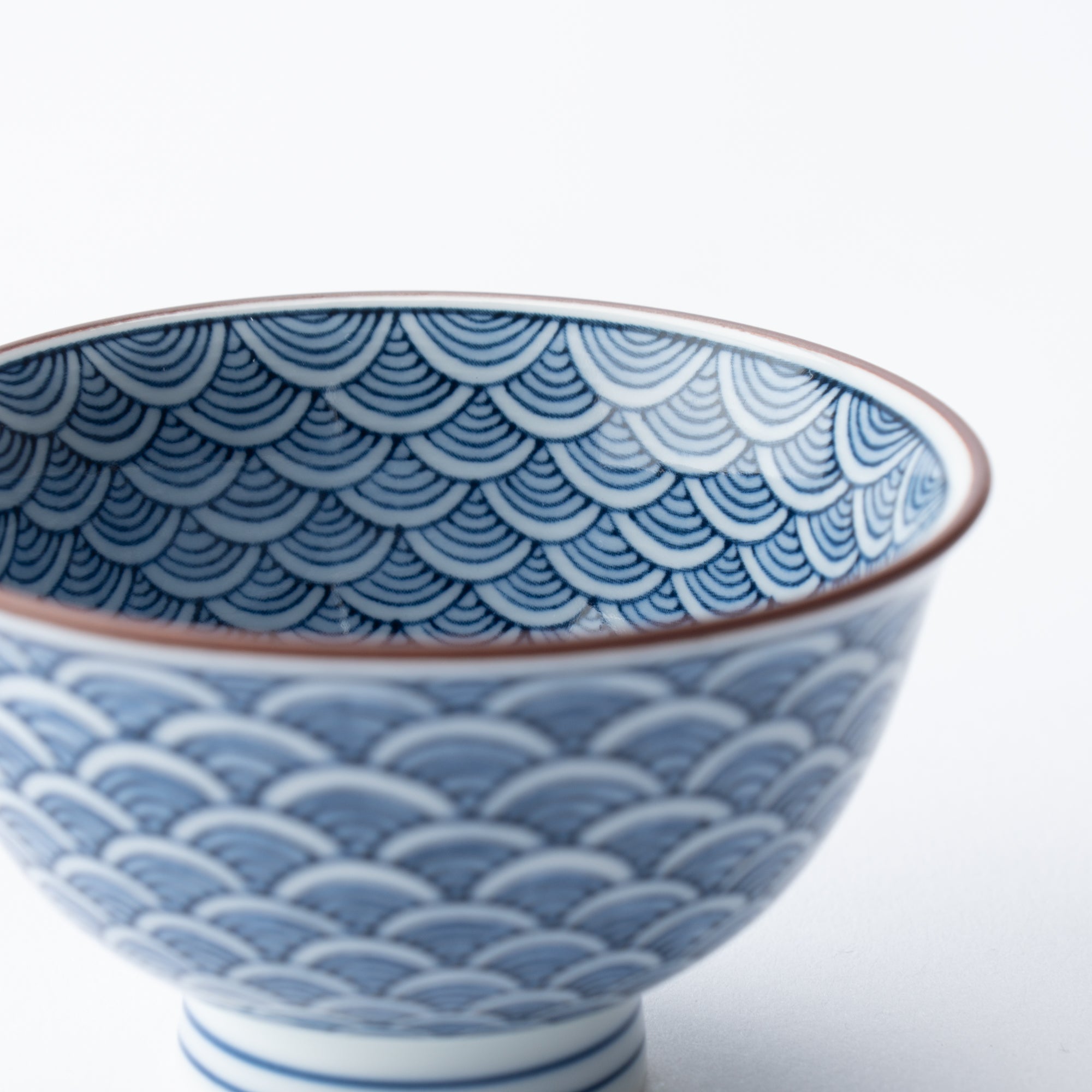 Midou Kiln Seigaiha Blue Wave Hasami Japanese Teapot Set 12.5 oz (370 ml) - MUSUBI KILN - Quality Japanese Tableware and Gift