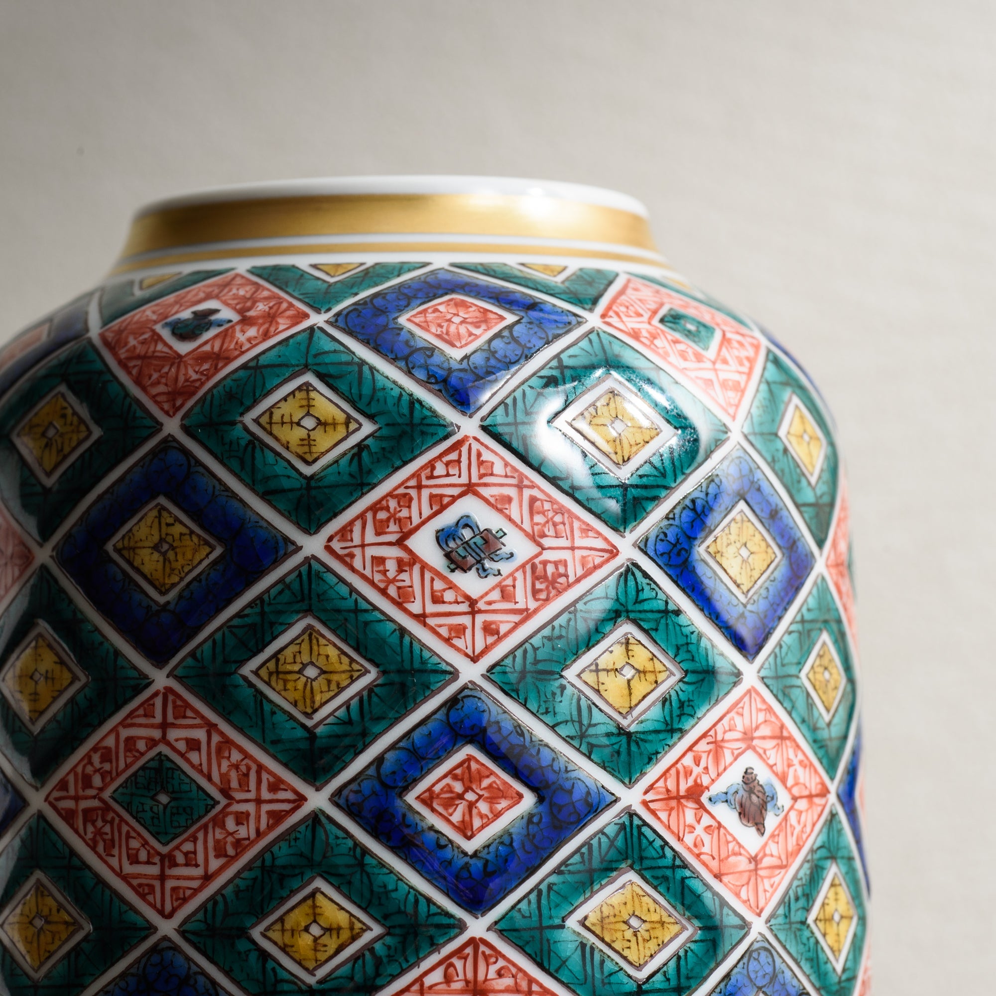 Mitsui Tamekichi Geometric Pattern Flower Vase - MUSUBI KILN - Quality Japanese Tableware and Gift