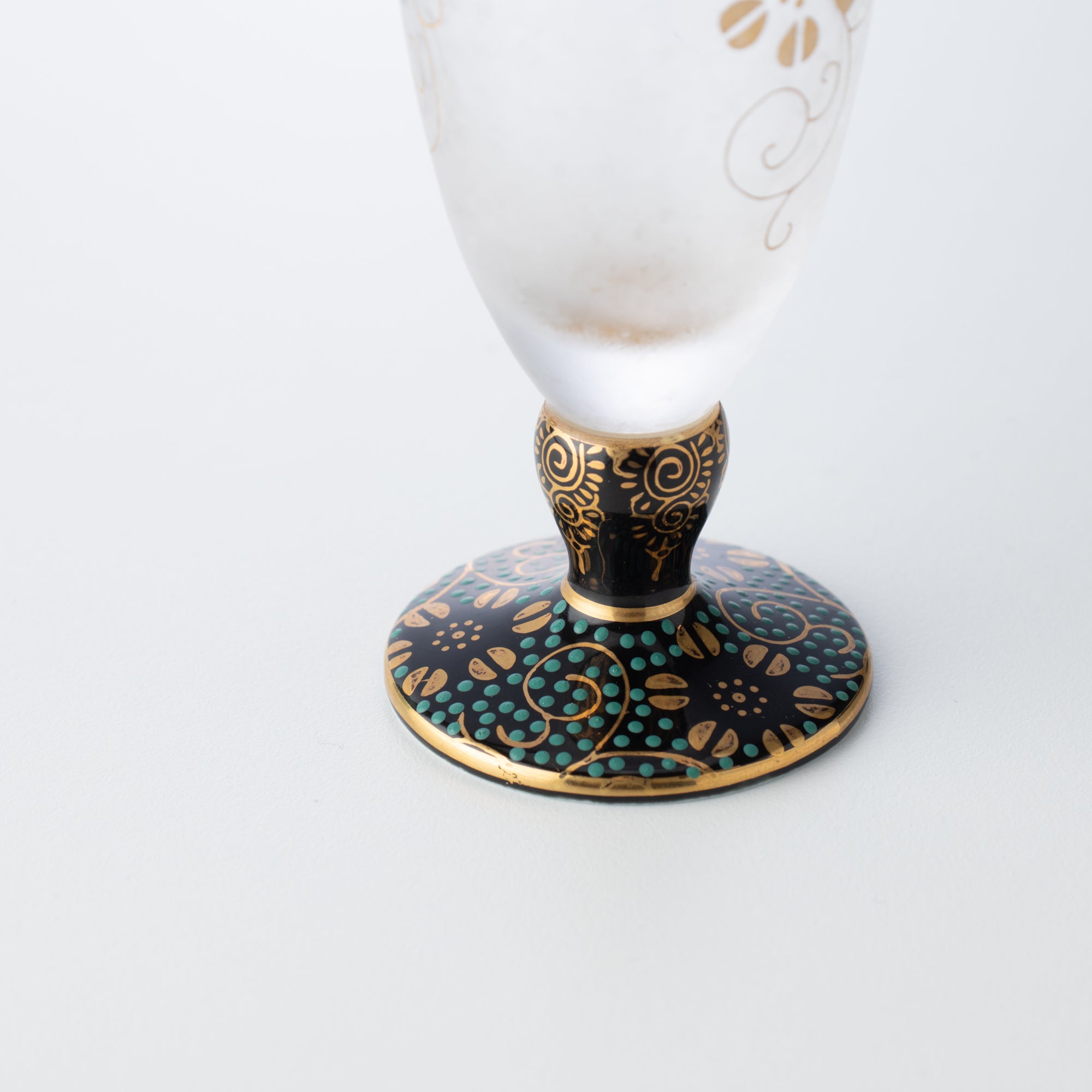 Mizore Kutani Craft Guinomi Sake Glass - MUSUBI KILN - Quality Japanese Tableware and Gift