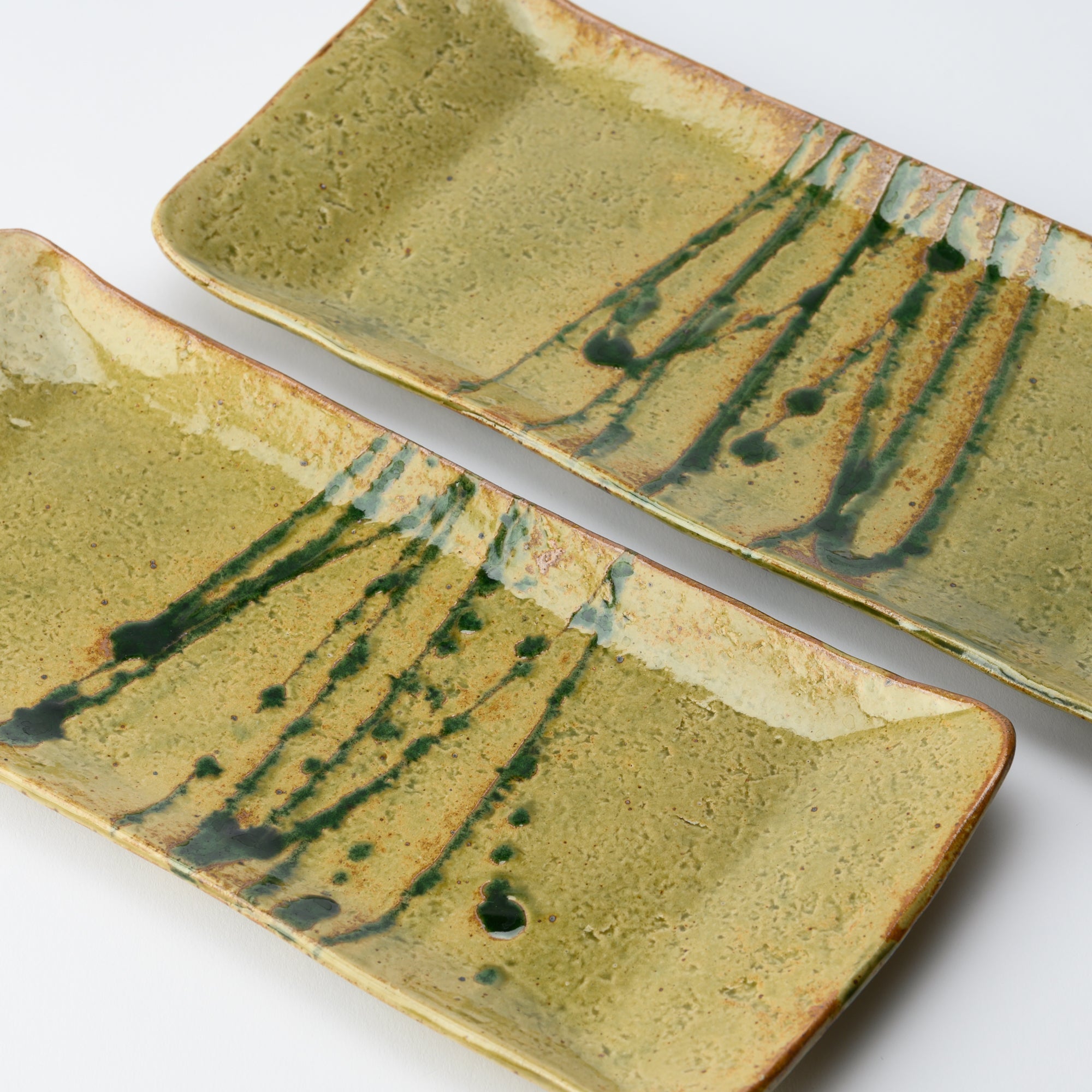 Musashi Kiln Brown Water Plant Mino Ware Long Plate - MUSUBI KILN - Quality Japanese Tableware and Gift