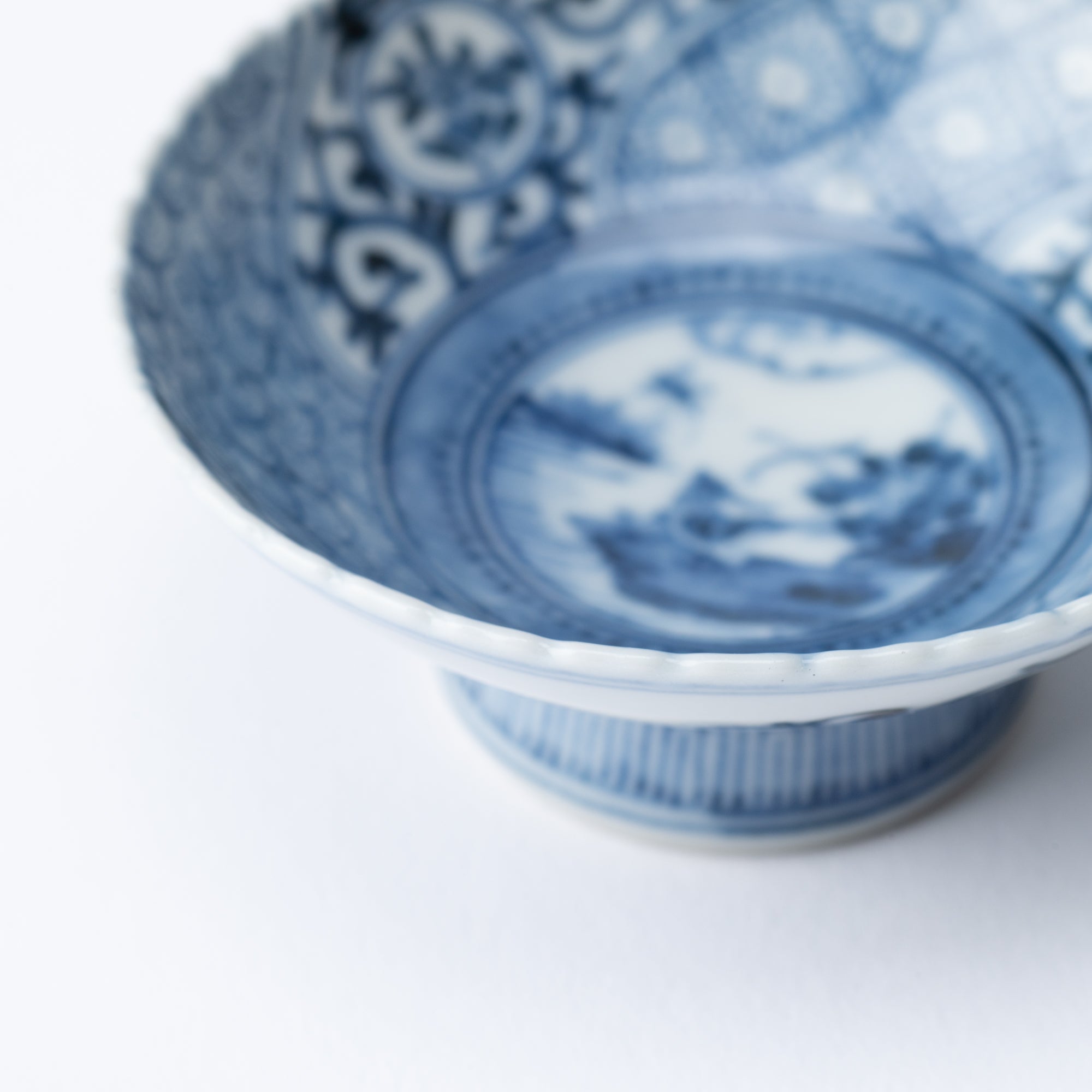Myousen Toubou Auspicious Flower and Bird Kutani Sakazuki Flat Sake Cup - MUSUBI KILN - Quality Japanese Tableware and Gift