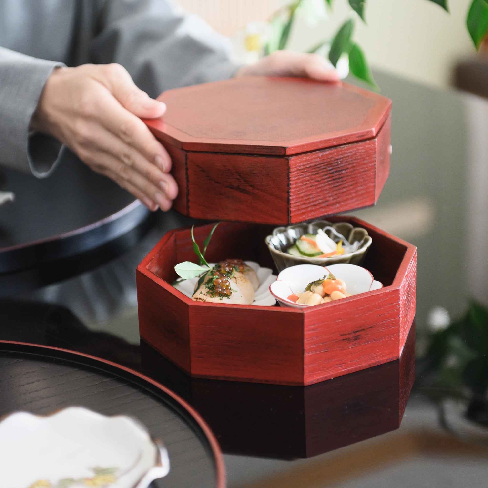 Negoro Yamanaka Lacquerware Two Tiers Jubako Bento Box - MUSUBI KILN - Quality Japanese Tableware and Gift