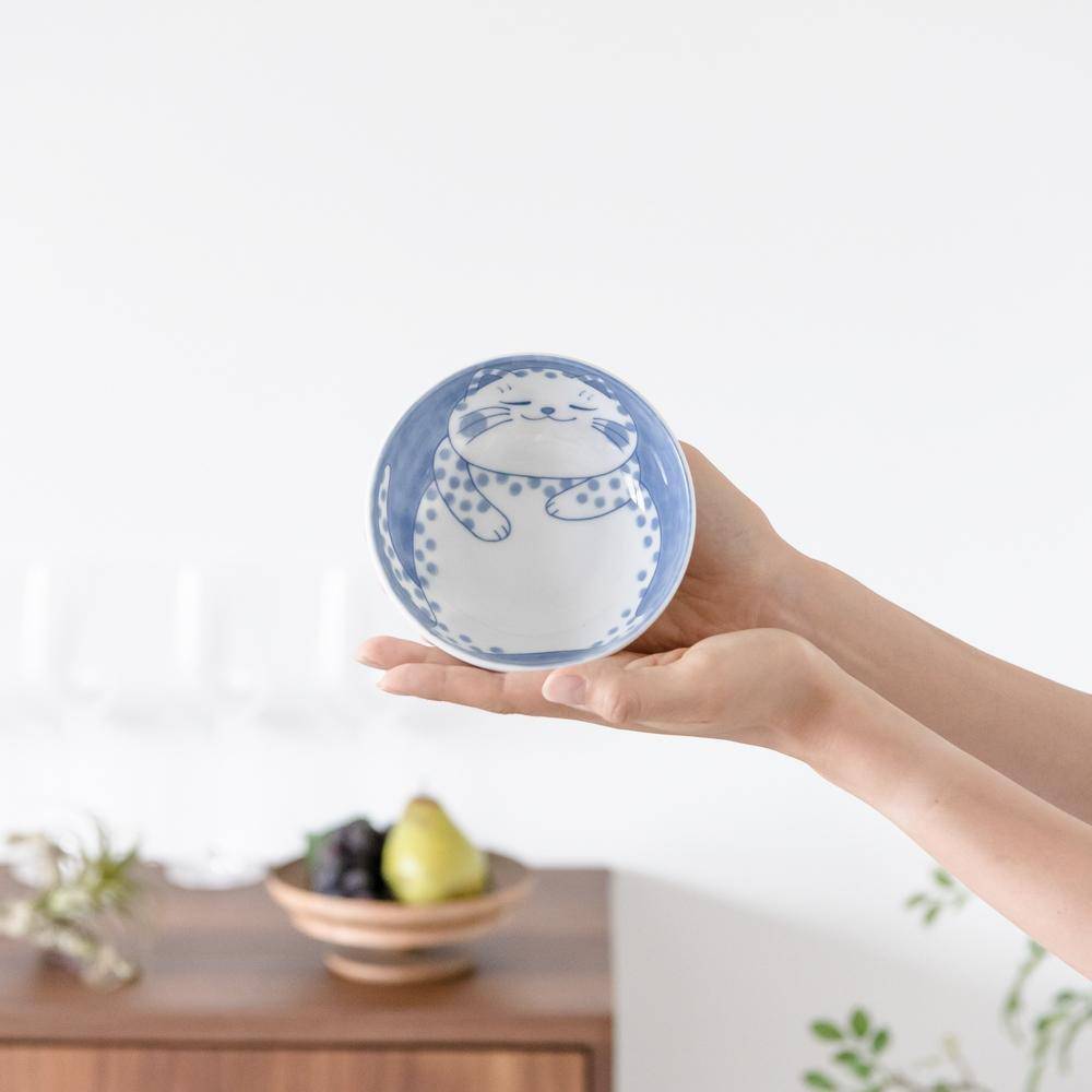 Neko Chigura Cat Mino Ware Kobachi Bowl - MUSUBI KILN - Quality Japanese Tableware and Gift