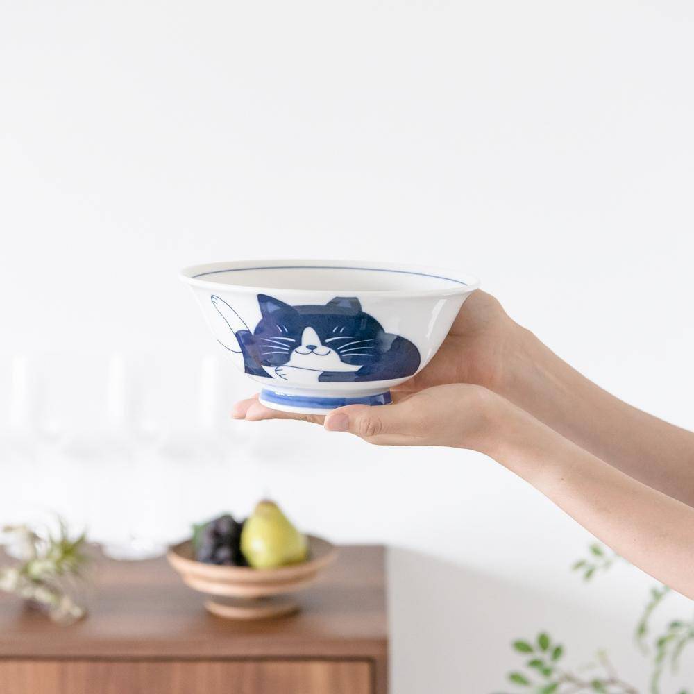 Neko Chigura Cat Mino Ware Ramen Bowl M - MUSUBI KILN - Quality Japanese Tableware and Gift