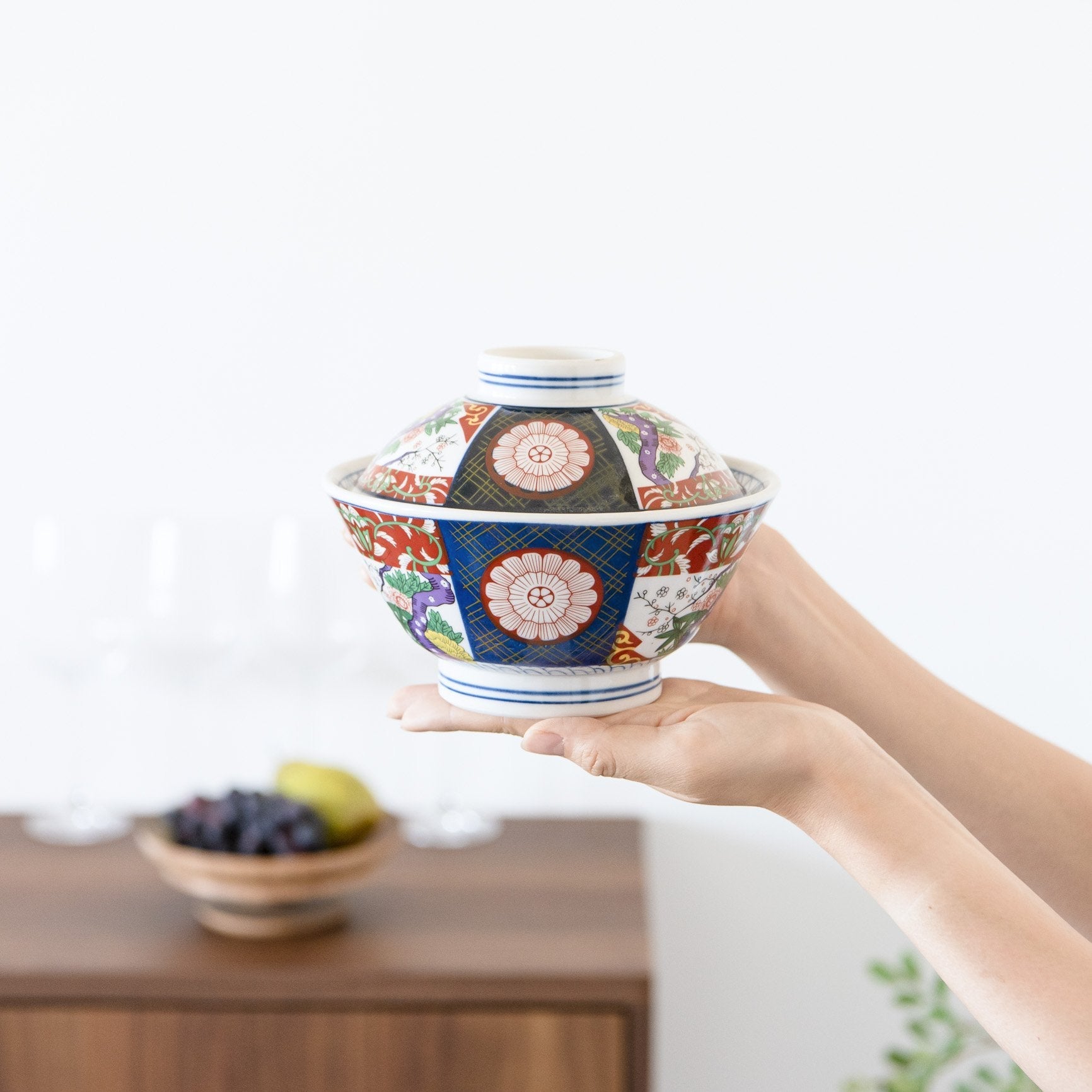 Nishiki Peony Mino Ware Donburi Rice Bowl with Lid S - MUSUBI KILN - Quality Japanese Tableware and Gift