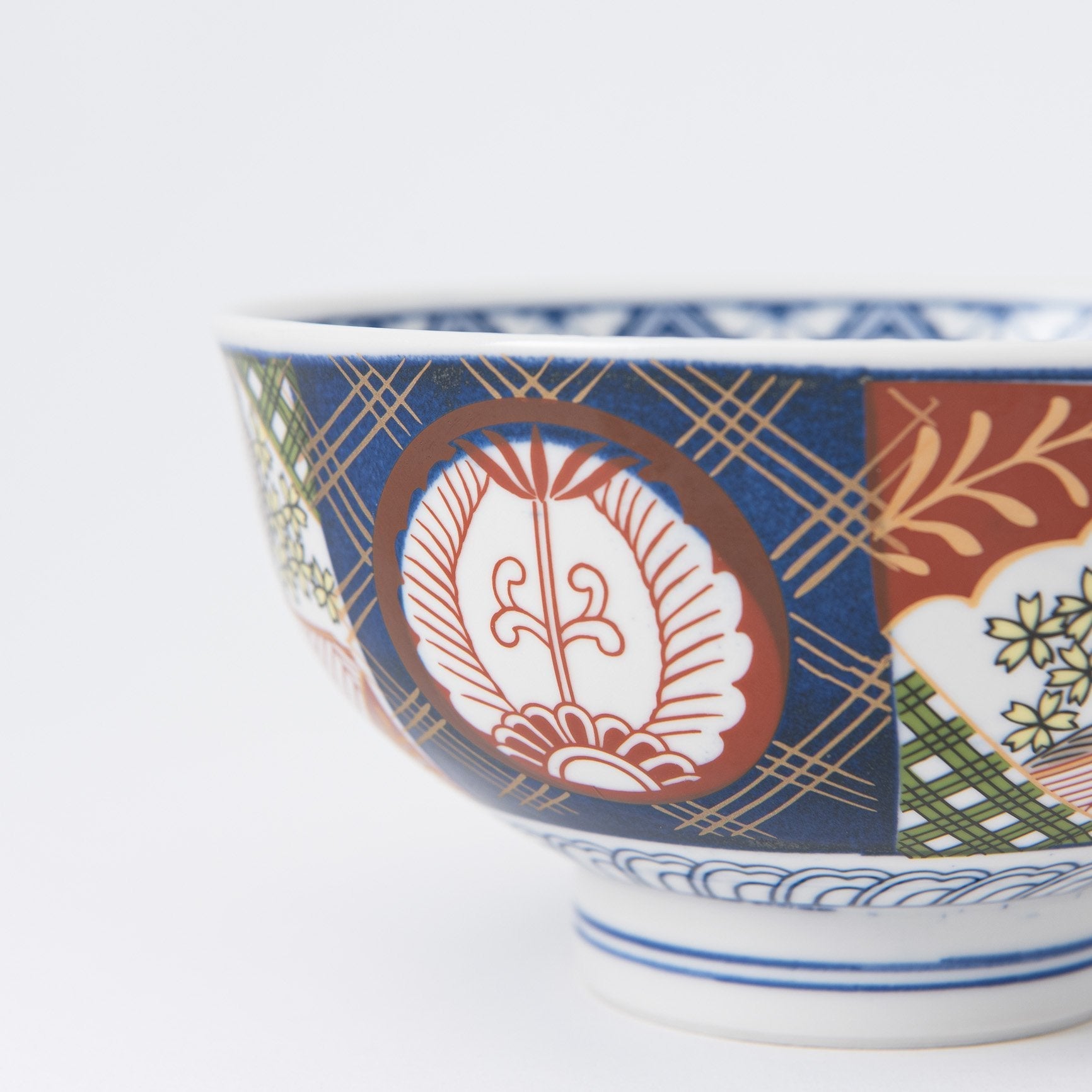 Nishiki Sakura Mino Ware Donburi Bowl M - MUSUBI KILN - Quality Japanese Tableware and Gift