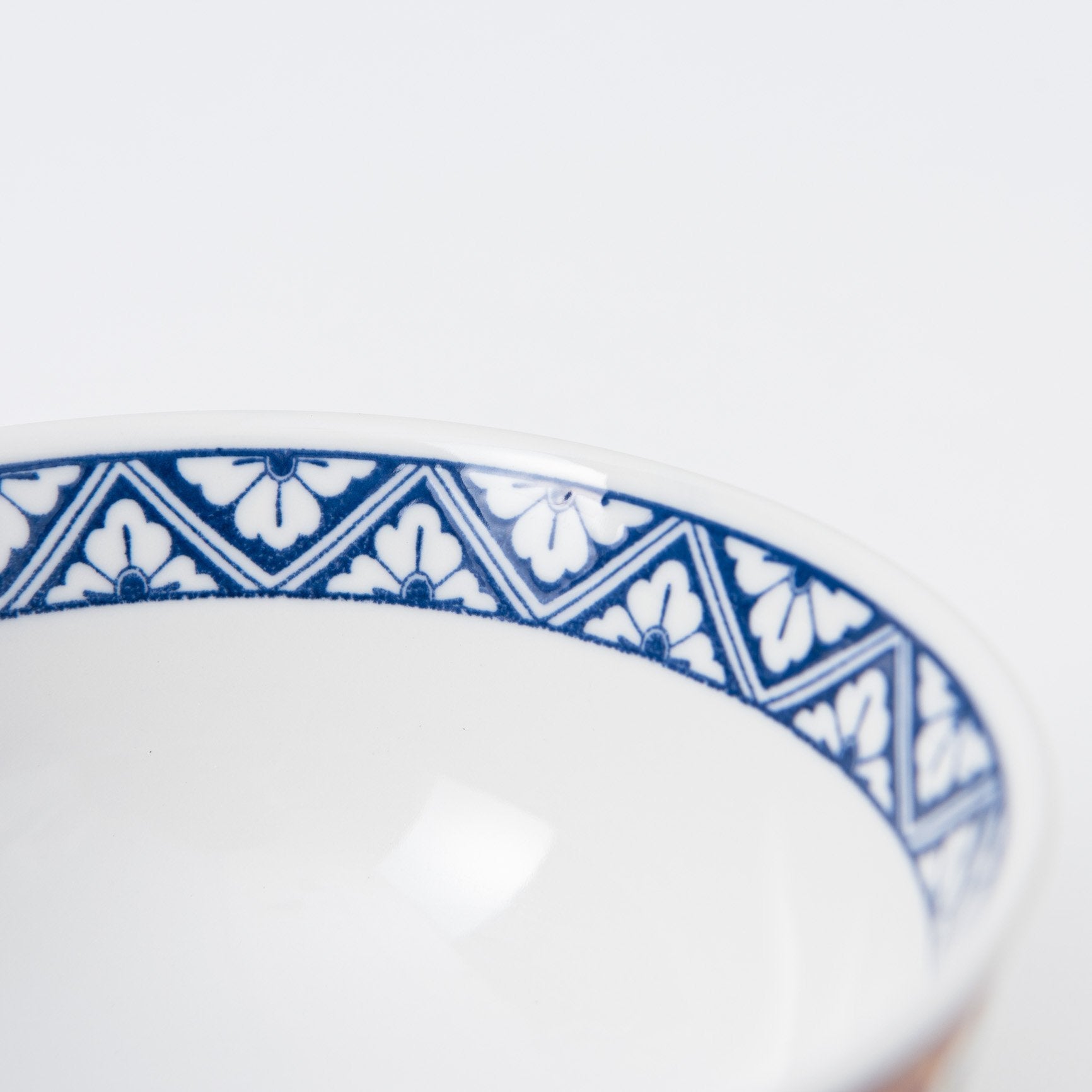 Nishiki Sakura Mino Ware Donburi Bowl M - MUSUBI KILN - Quality Japanese Tableware and Gift