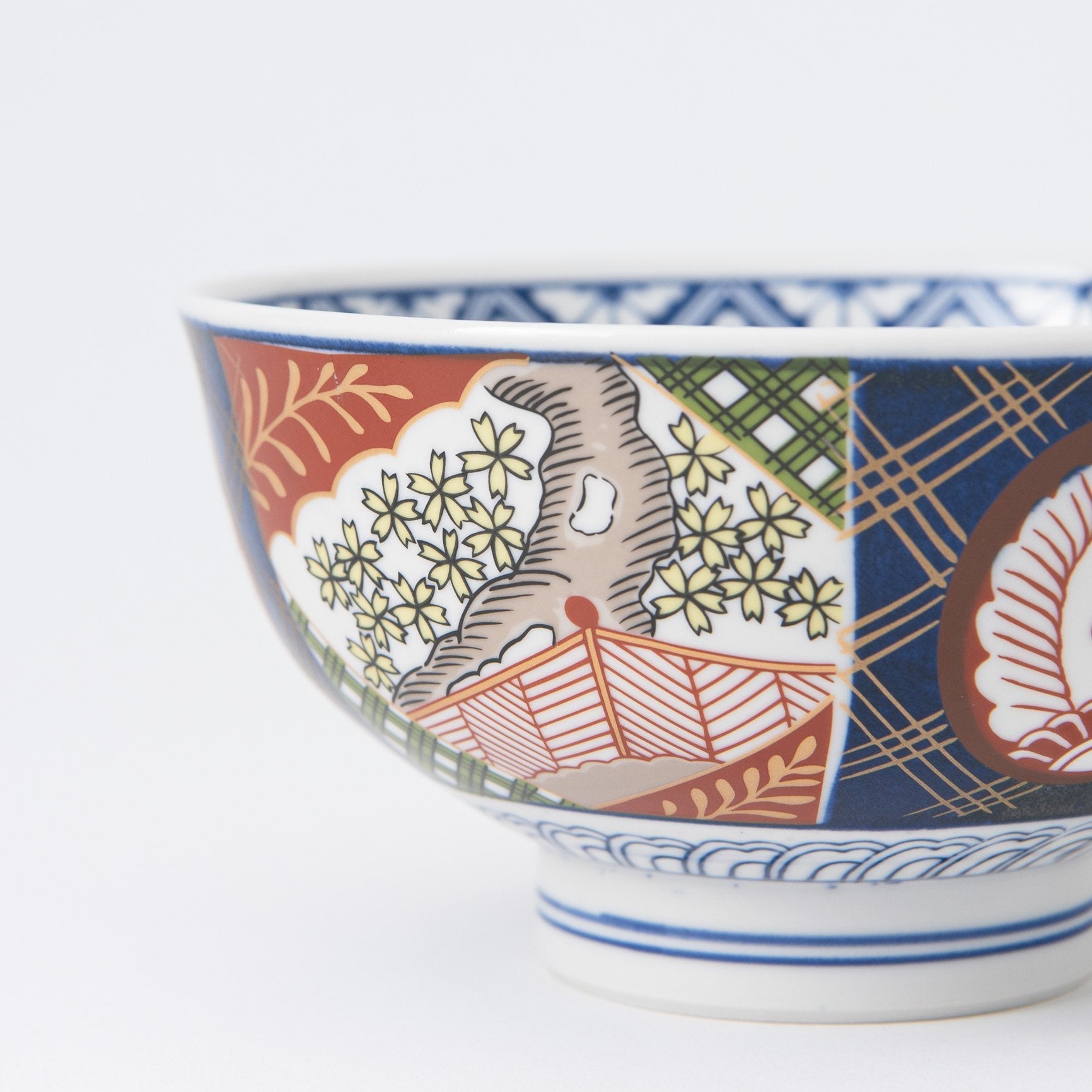 Nishiki Sakura Mino Ware Donburi Bowl M - MUSUBI KILN - Quality Japanese Tableware and Gift