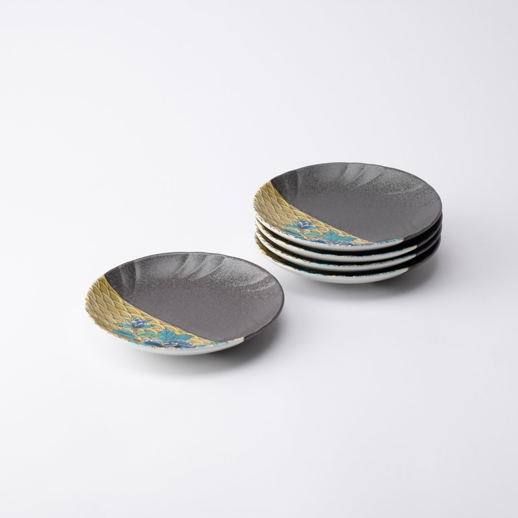 Peony Kutani Round Plate Set - MUSUBI KILN - Quality Japanese Tableware and Gift
