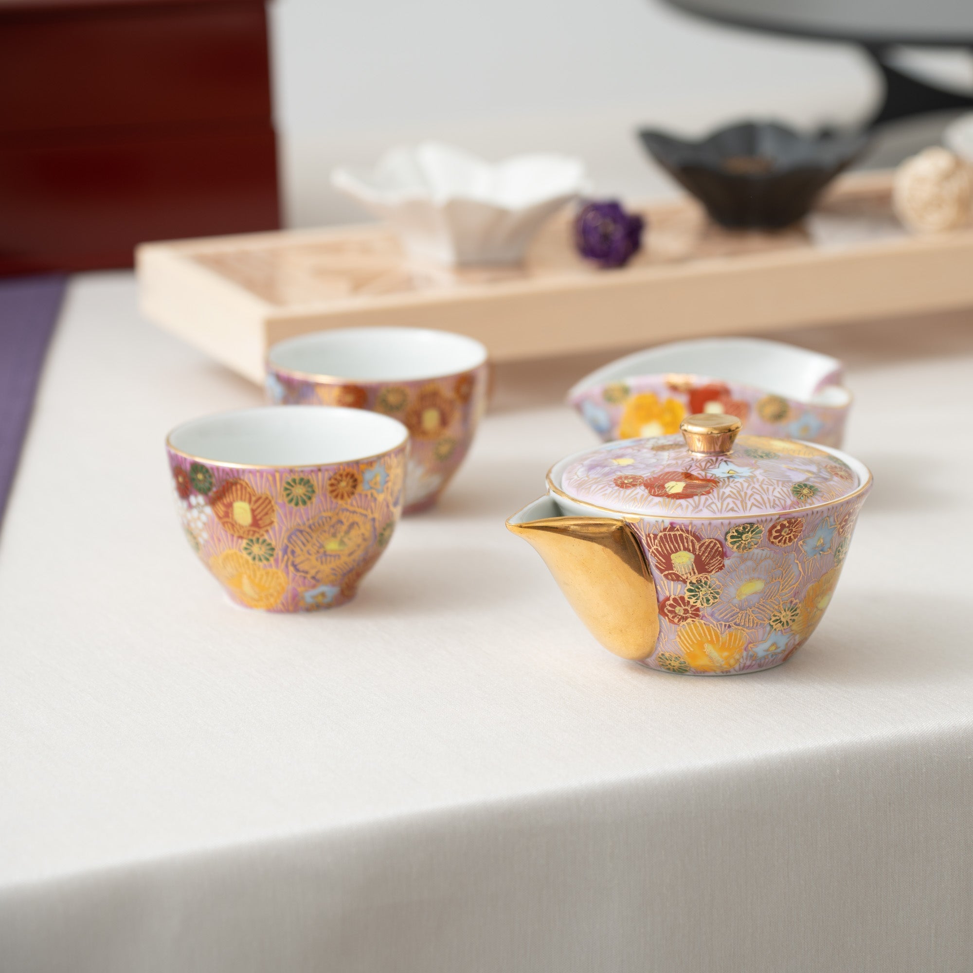 Pink Hanazume Kutani Houhin Japanese Teapot Set with 2 Teacups - MUSUBI KILN - Quality Japanese Tableware and Gift