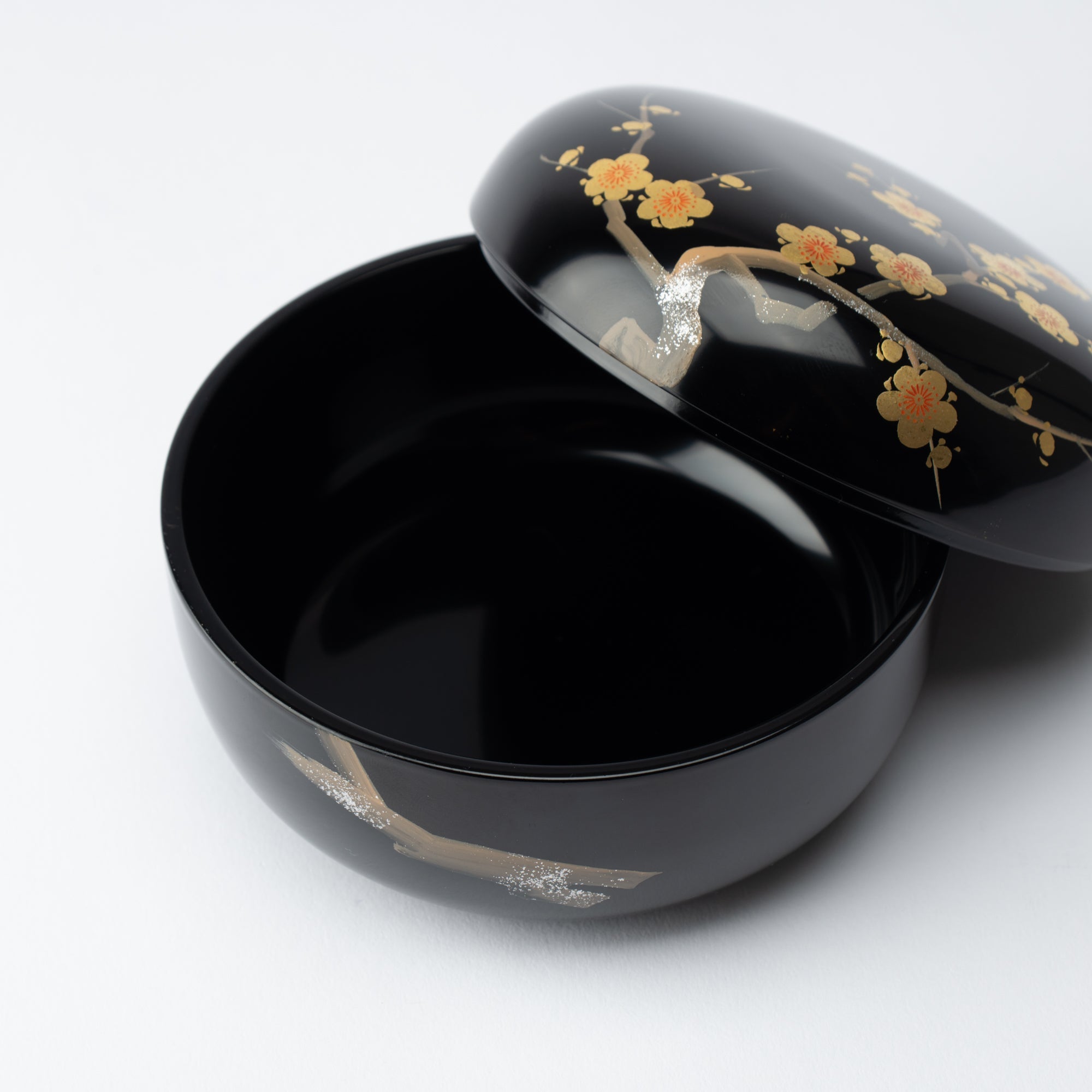 Plum Branch Maki - e Yamanaka Lacquerware Candy Box Small - MUSUBI KILN - Quality Japanese Tableware and Gift