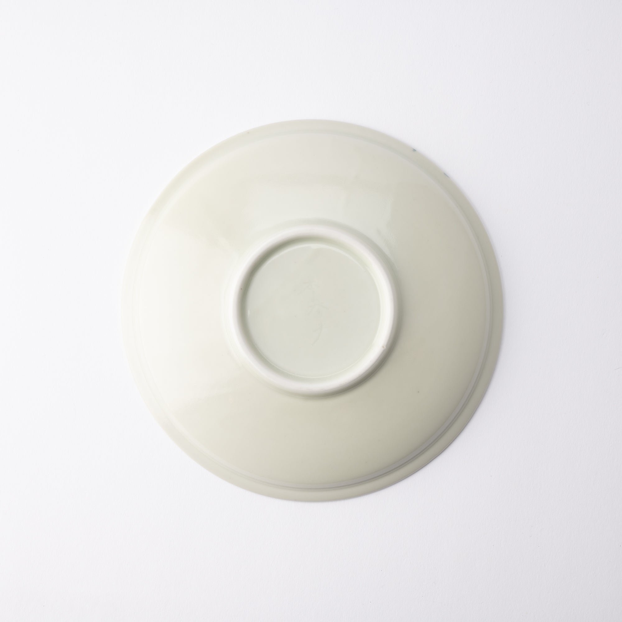 Ri Sanpei Moon Rabbit Arita Round Plate - MUSUBI KILN - Quality Japanese Tableware and Gift
