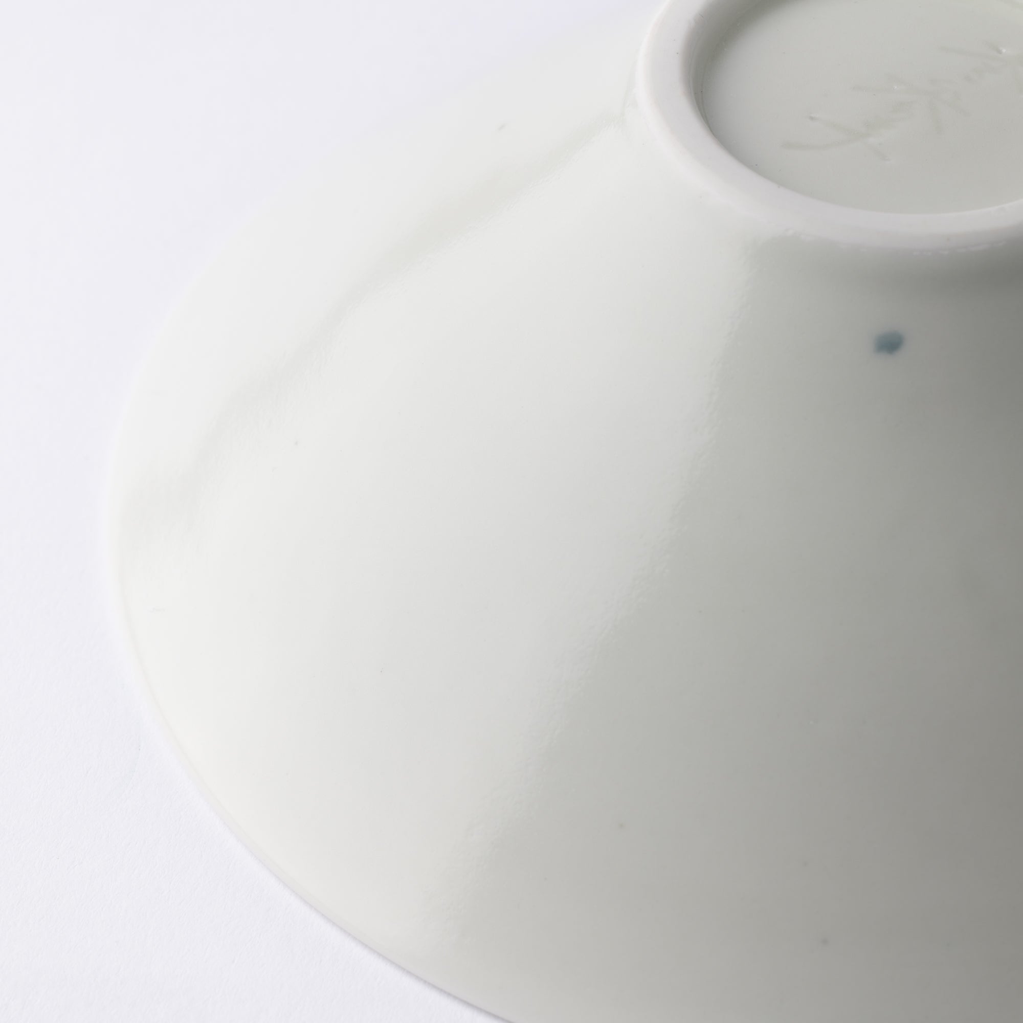 Ri Sanpei Orchid Arita Bowl - MUSUBI KILN - Quality Japanese Tableware and Gift