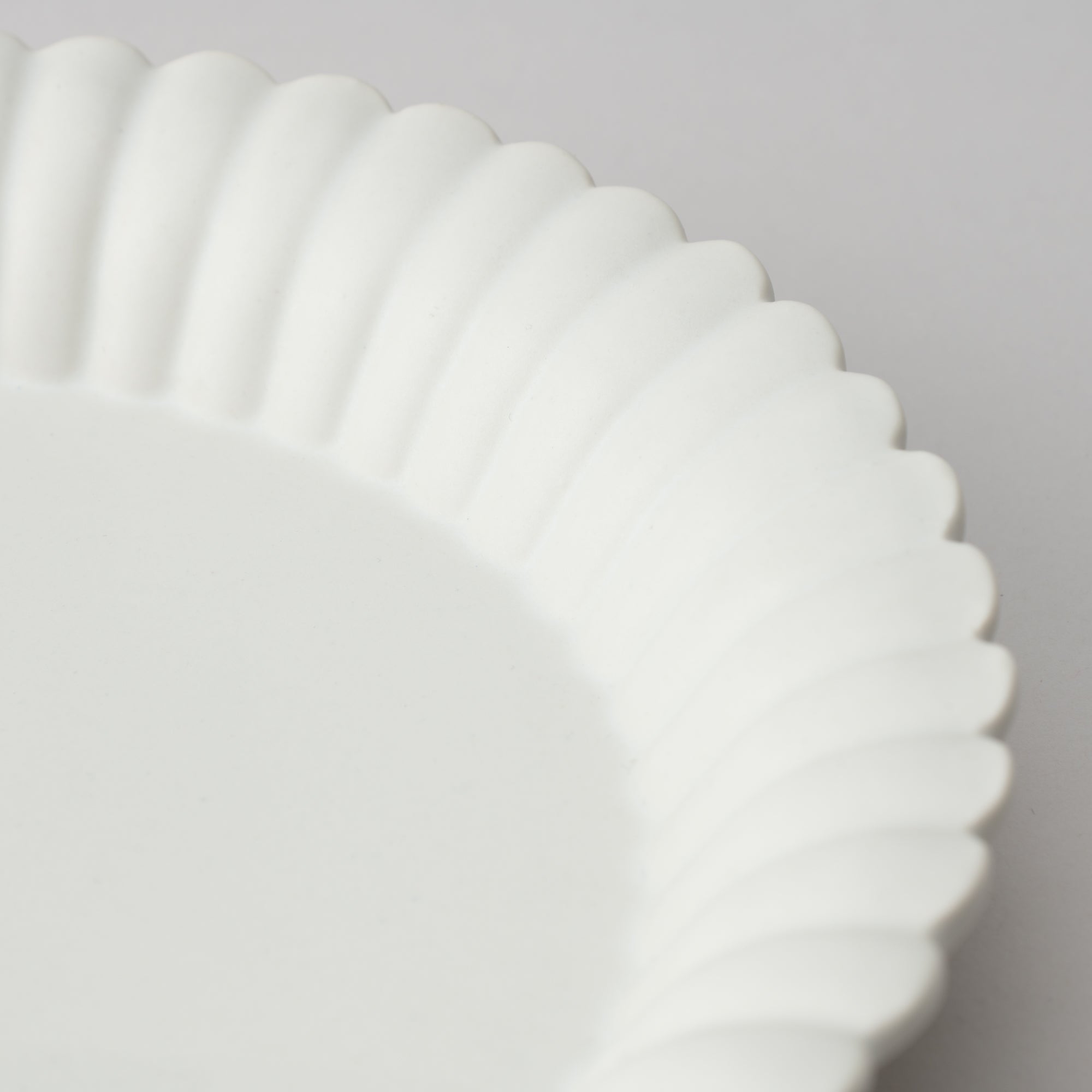 RINKA Usuki Dessert Plate L - MUSUBI KILN - Quality Japanese Tableware and Gift