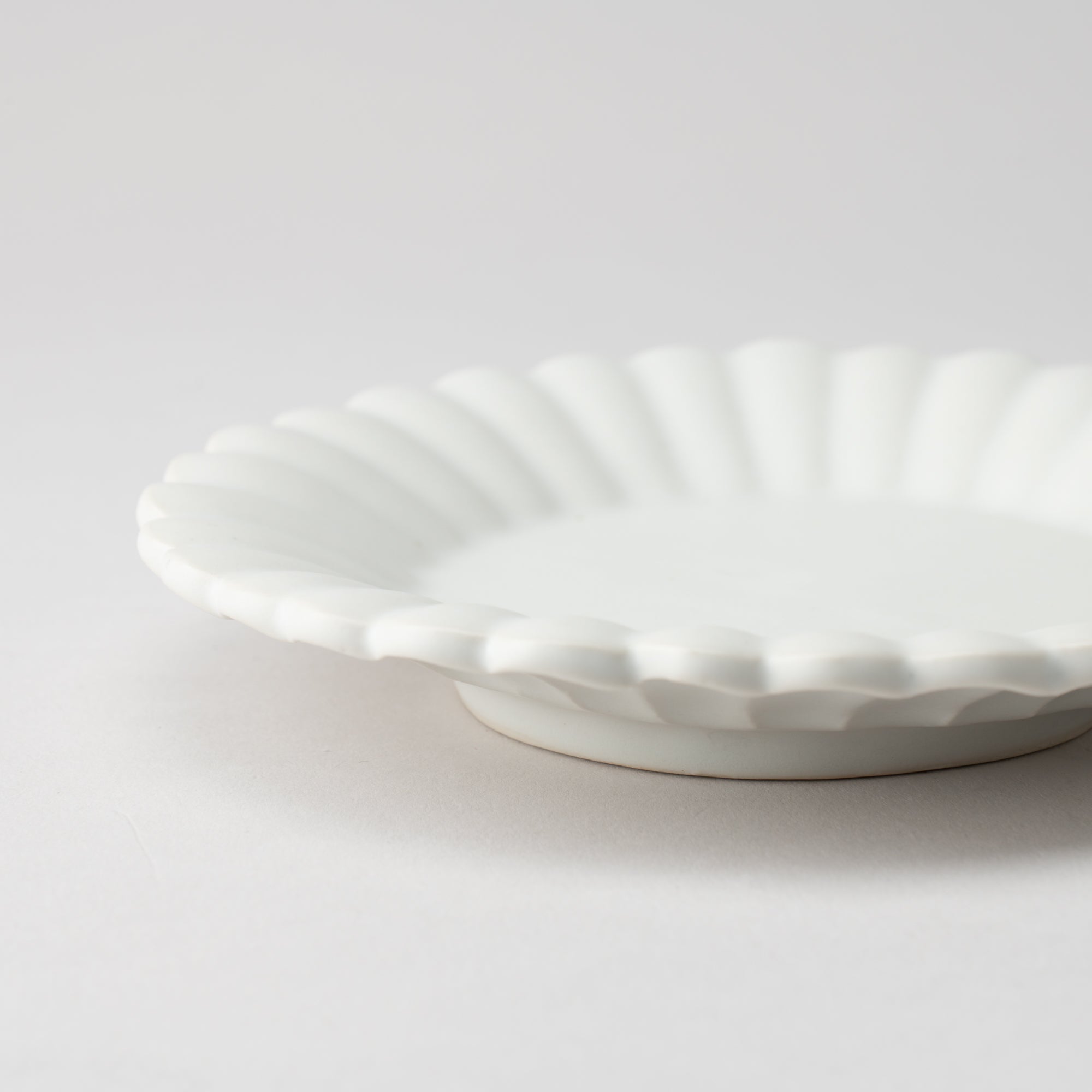 RINKA Usuki Dessert Plate S - MUSUBI KILN - Quality Japanese Tableware and Gift