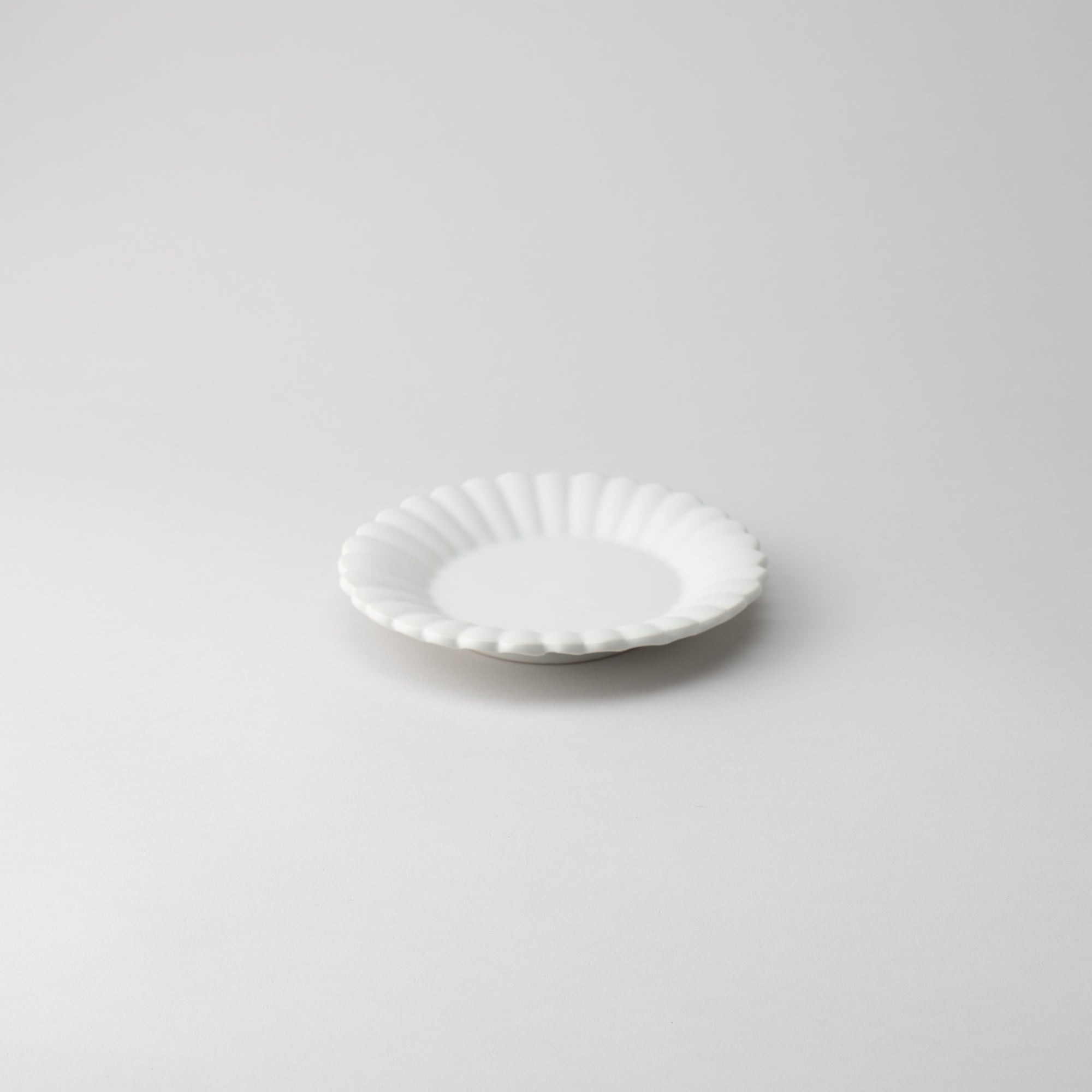 RINKA Usuki Dessert Plate S - MUSUBI KILN - Quality Japanese Tableware and Gift