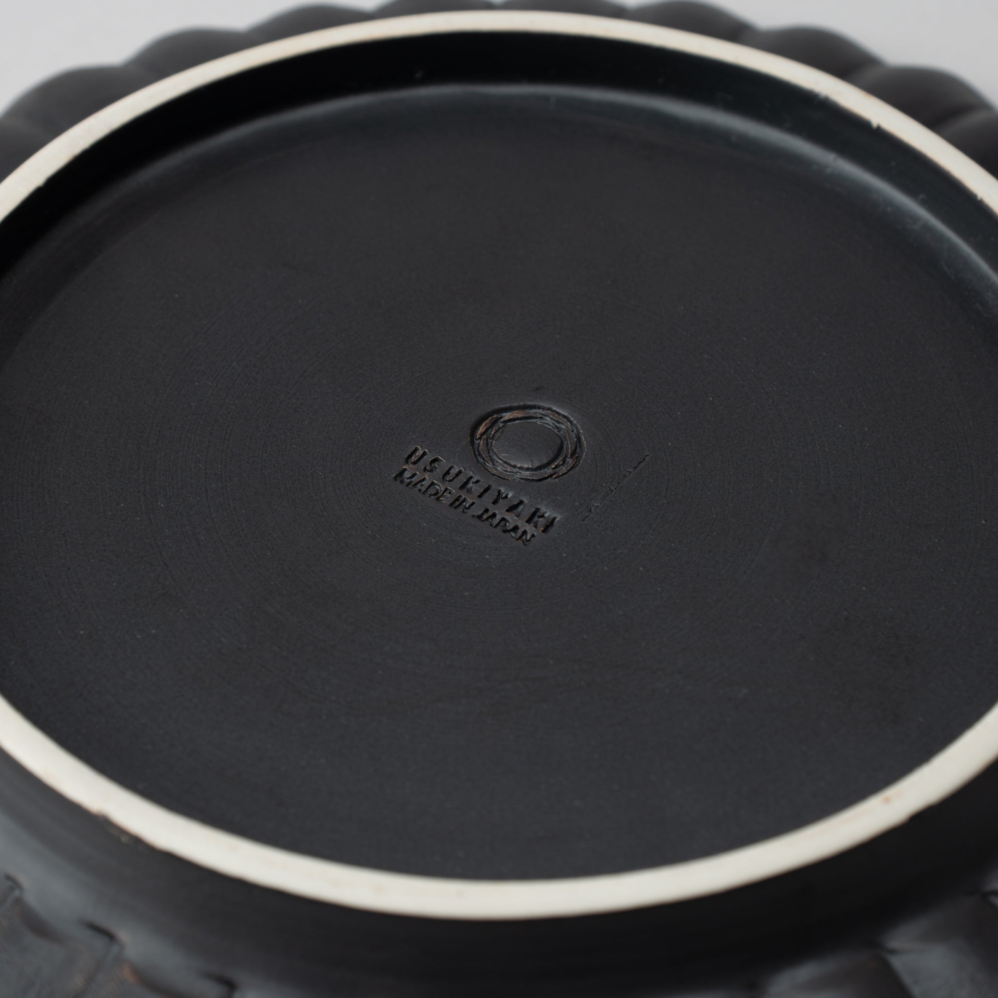 RINKA Usuki Round Plate - MUSUBI KILN - Quality Japanese Tableware and Gift
