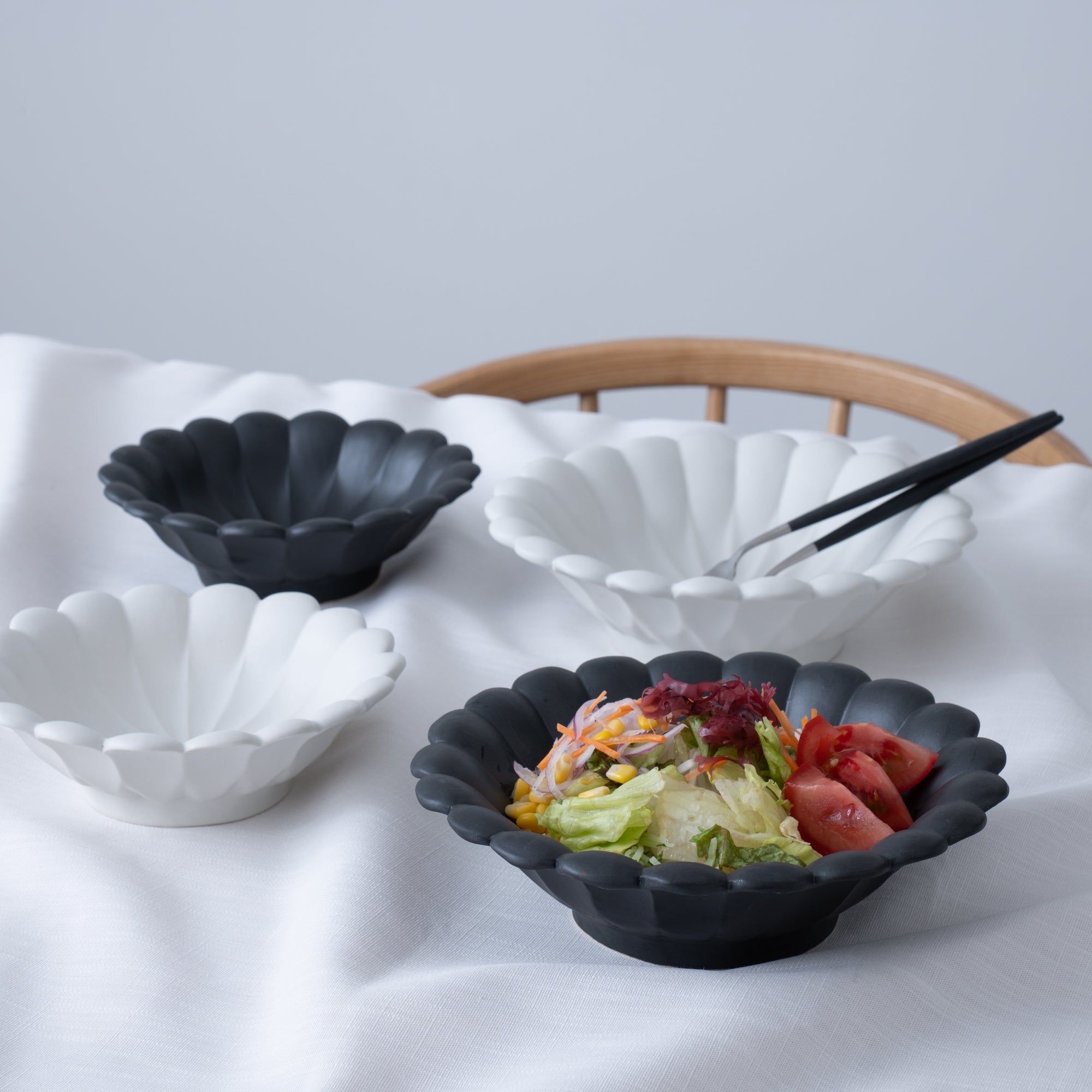 RINKA Usuki Salad Bowl L - MUSUBI KILN - Quality Japanese Tableware and Gift