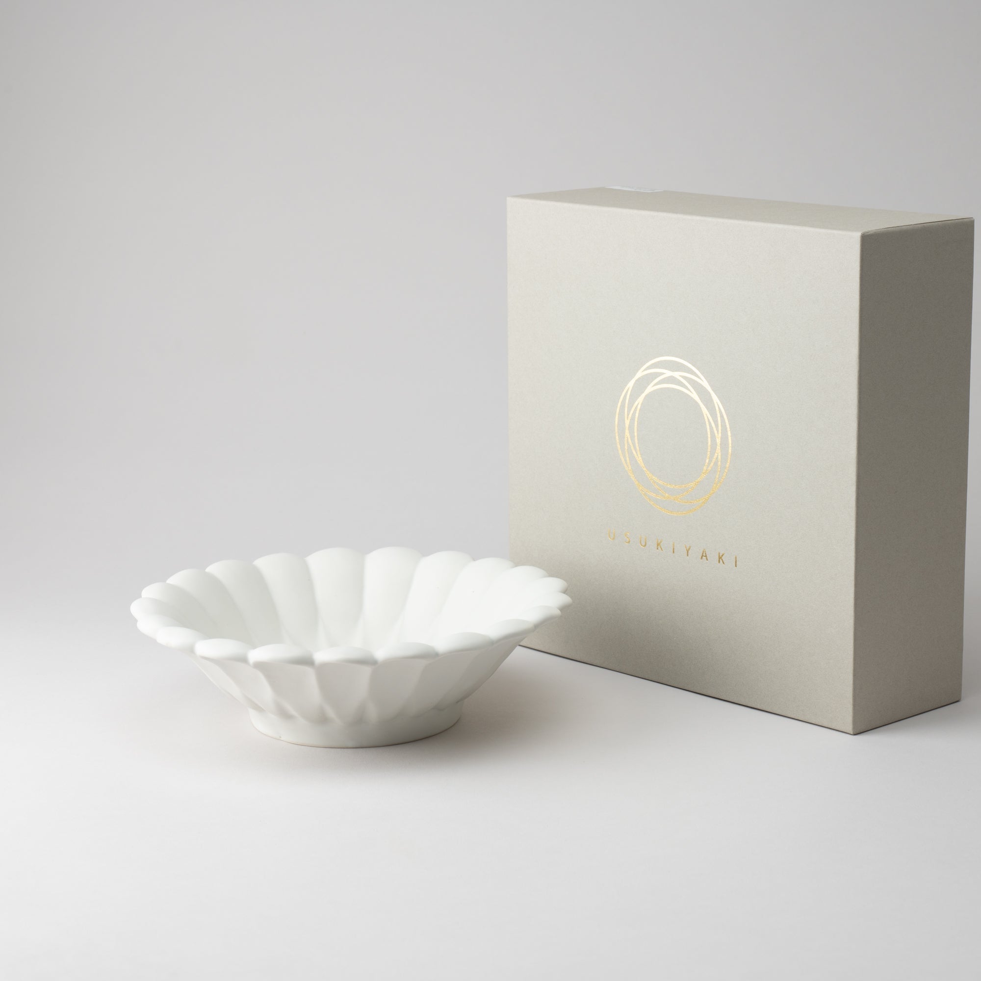 RINKA Usuki Salad Bowl L - MUSUBI KILN - Quality Japanese Tableware and Gift
