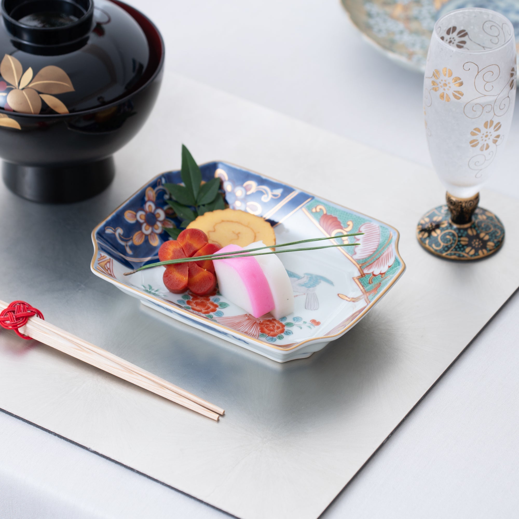 Rinkuro Kiln Old Imari Fence Peony Hasami Ware Rectangle Plate - MUSUBI KILN - Quality Japanese Tableware and Gift