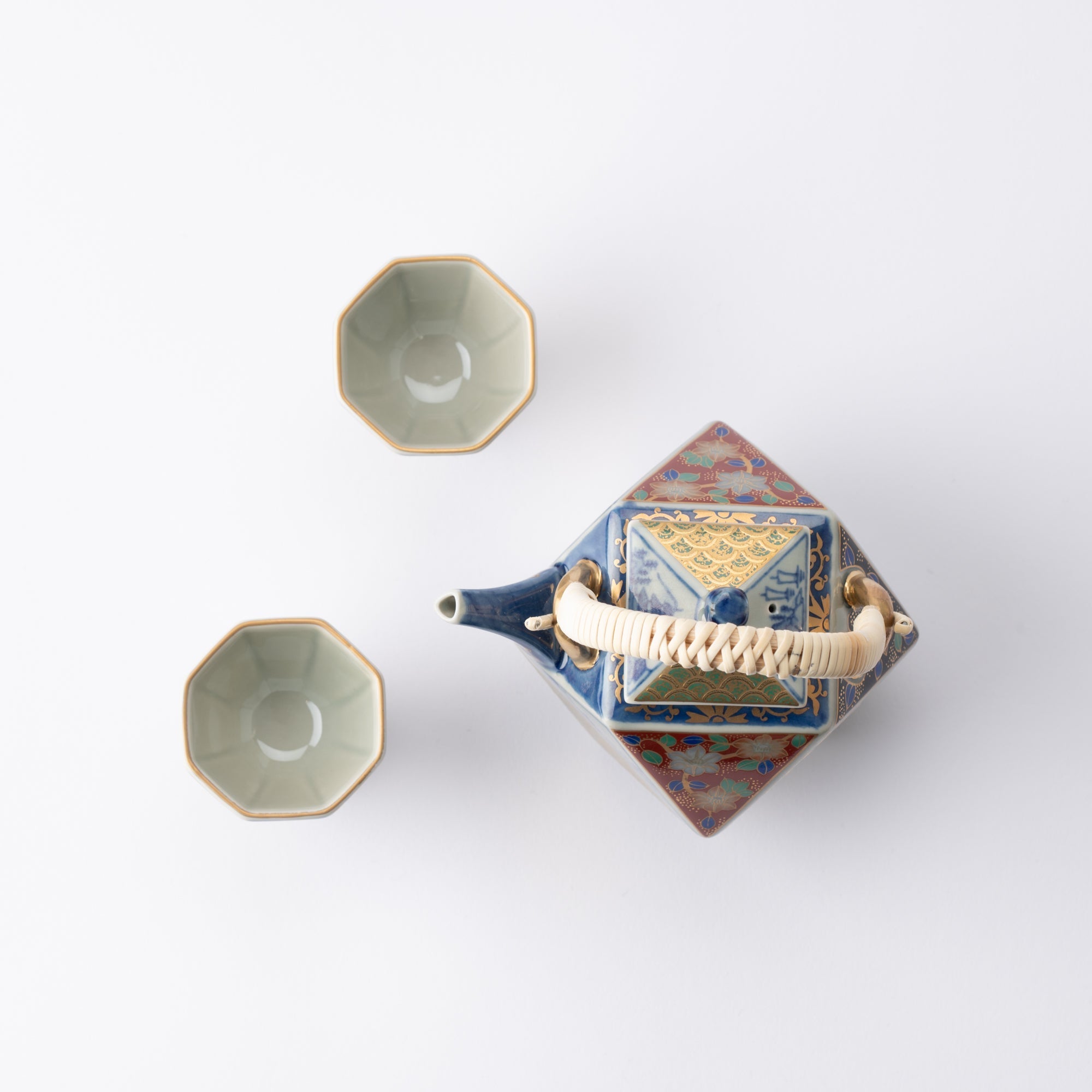 Rinkuro Kiln Old Imari Kinrande Sake Set - MUSUBI KILN - Quality Japanese Tableware and Gift