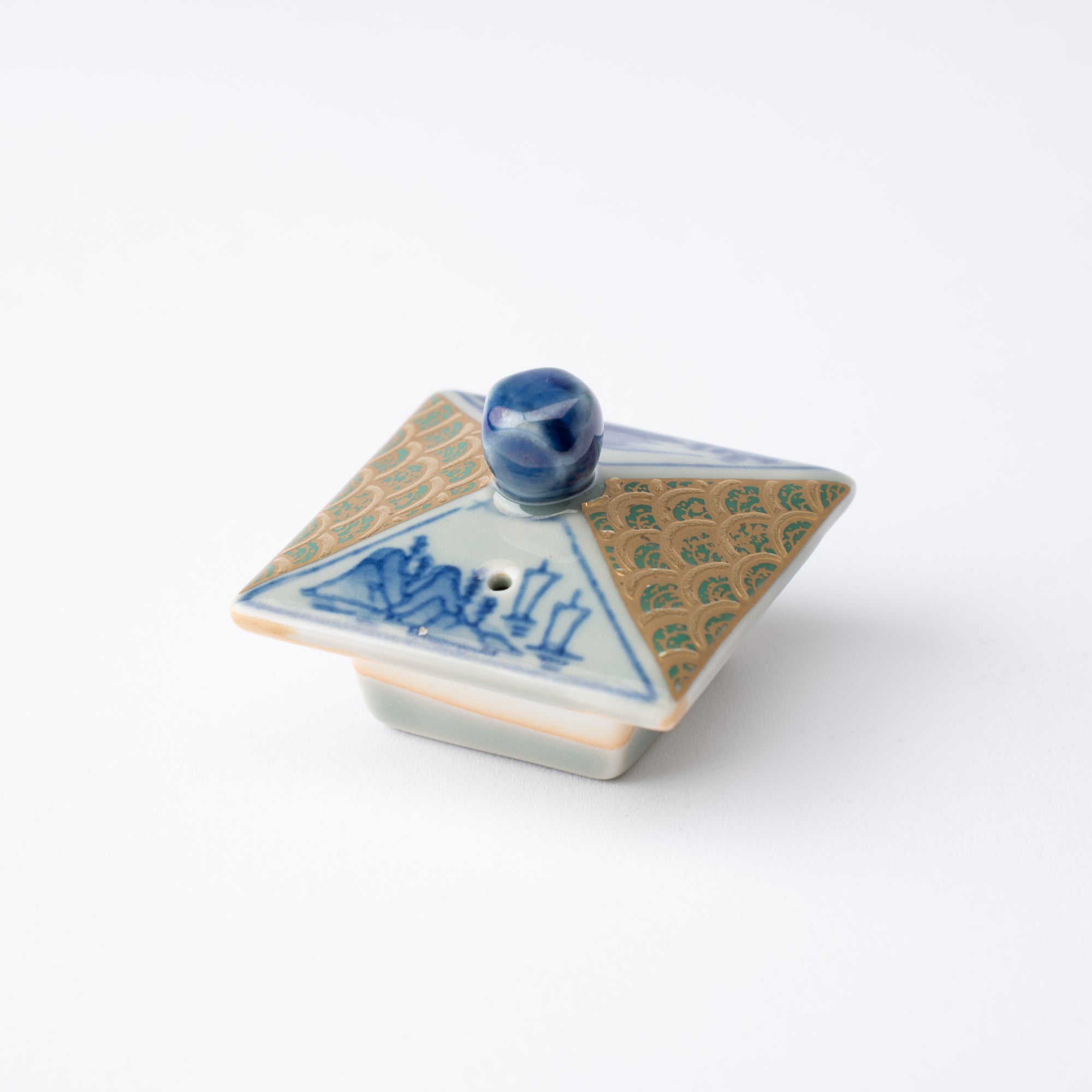 Rinkuro Kiln Old Imari Kinrande Sake Set - MUSUBI KILN - Quality Japanese Tableware and Gift