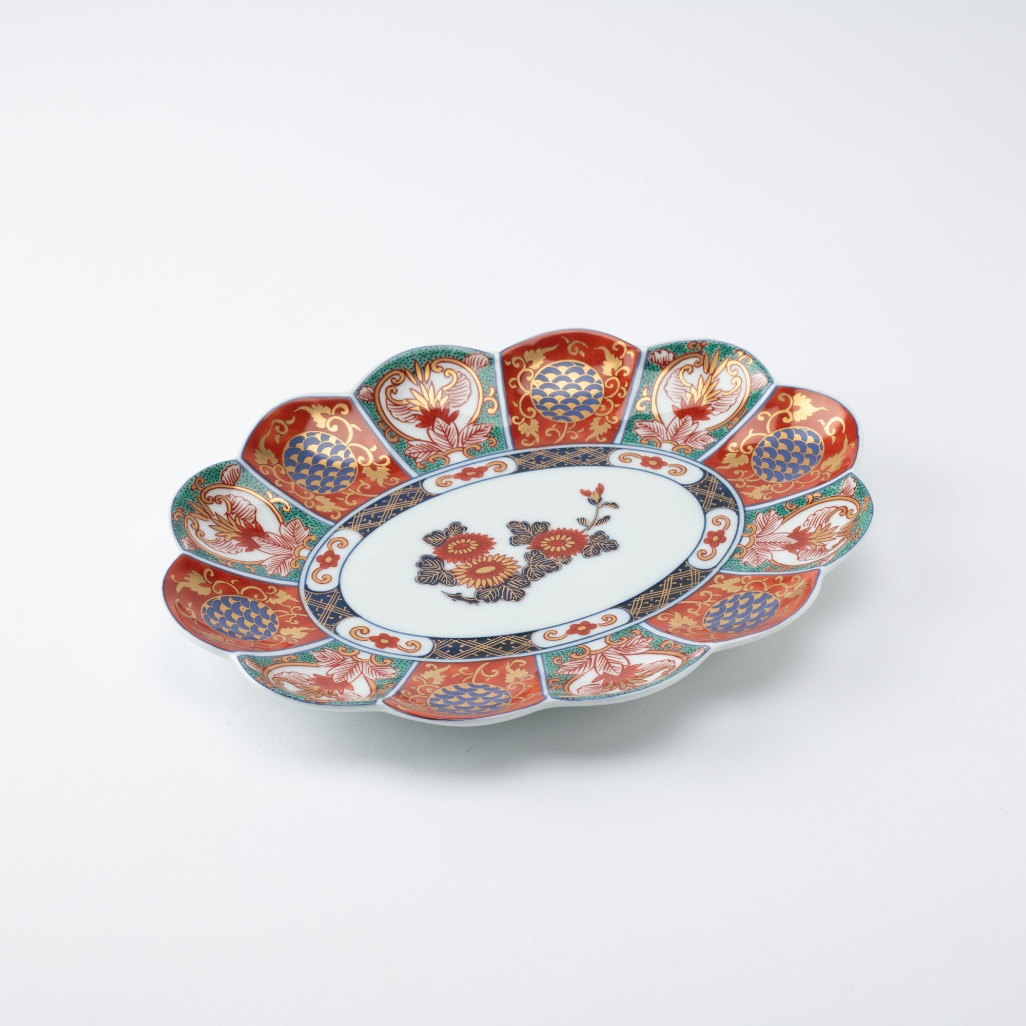 Rinkuro Kiln Old Imari Kinsai Chrysanthemum Hasami Oval Plate 9.8in - MUSUBI KILN - Quality Japanese Tableware and Gift