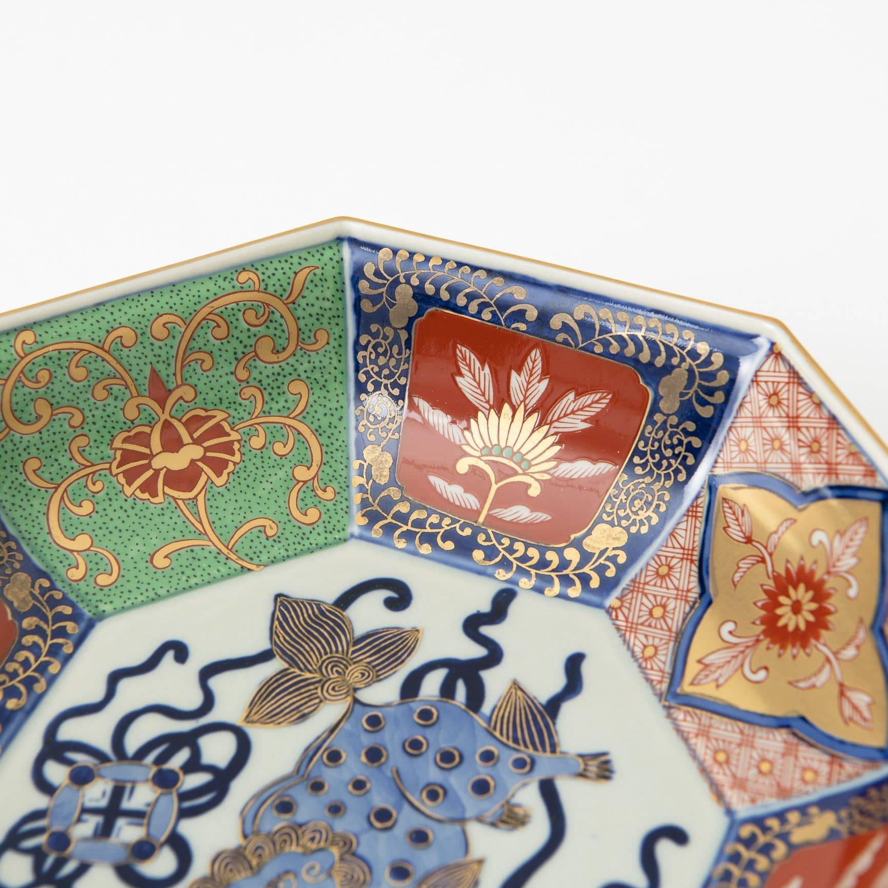 Rinkuro Kiln Old Imari Story Lion and Peony Imari Octagon Bowl - MUSUBI KILN - Quality Japanese Tableware and Gift