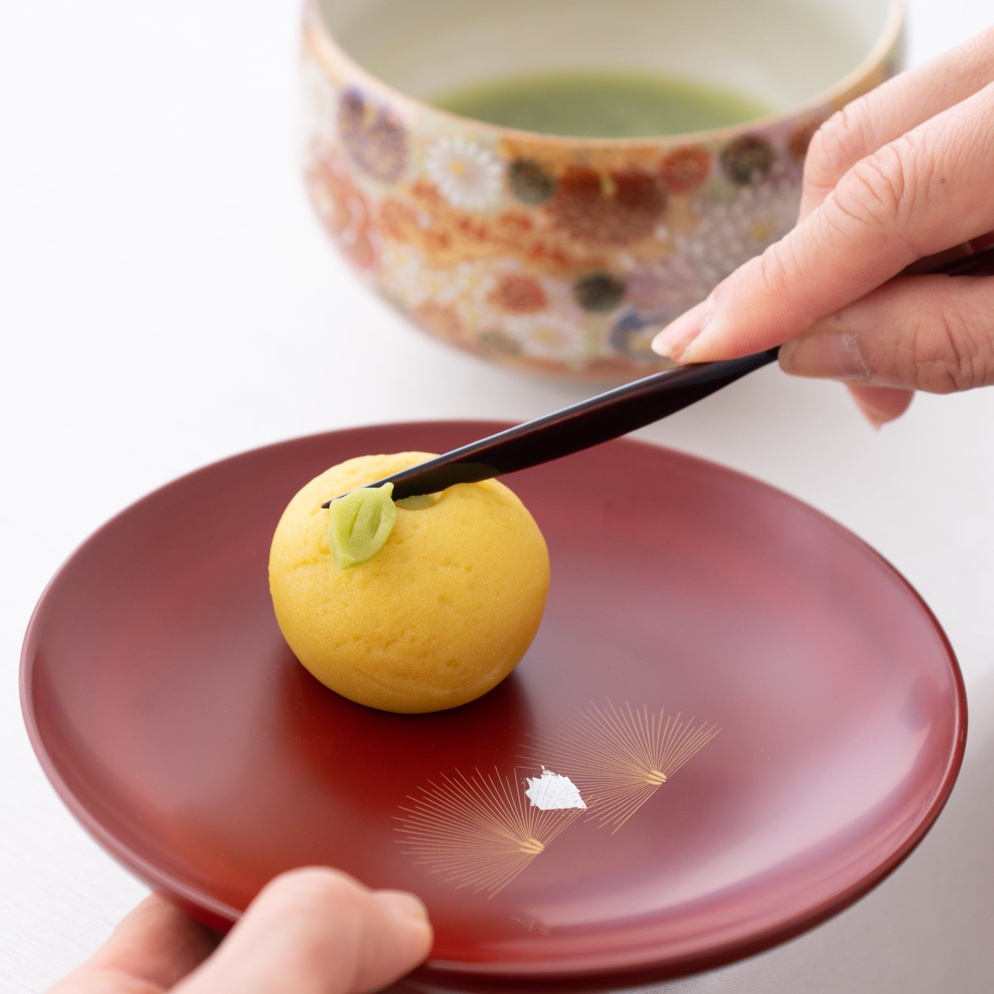 Ritsuzan Tomita Pine Echizen Lacquerware Red Side Plate Set - MUSUBI KILN - Quality Japanese Tableware and Gift