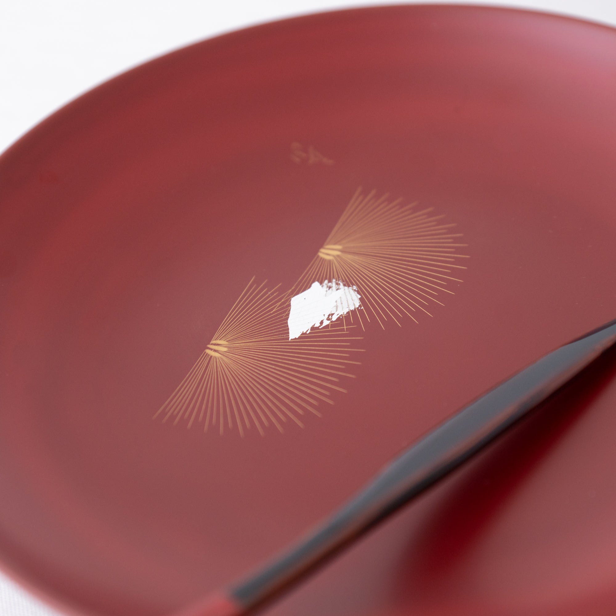 Ritsuzan Tomita Pine Echizen Lacquerware Red Side Plate Set - MUSUBI KILN - Quality Japanese Tableware and Gift