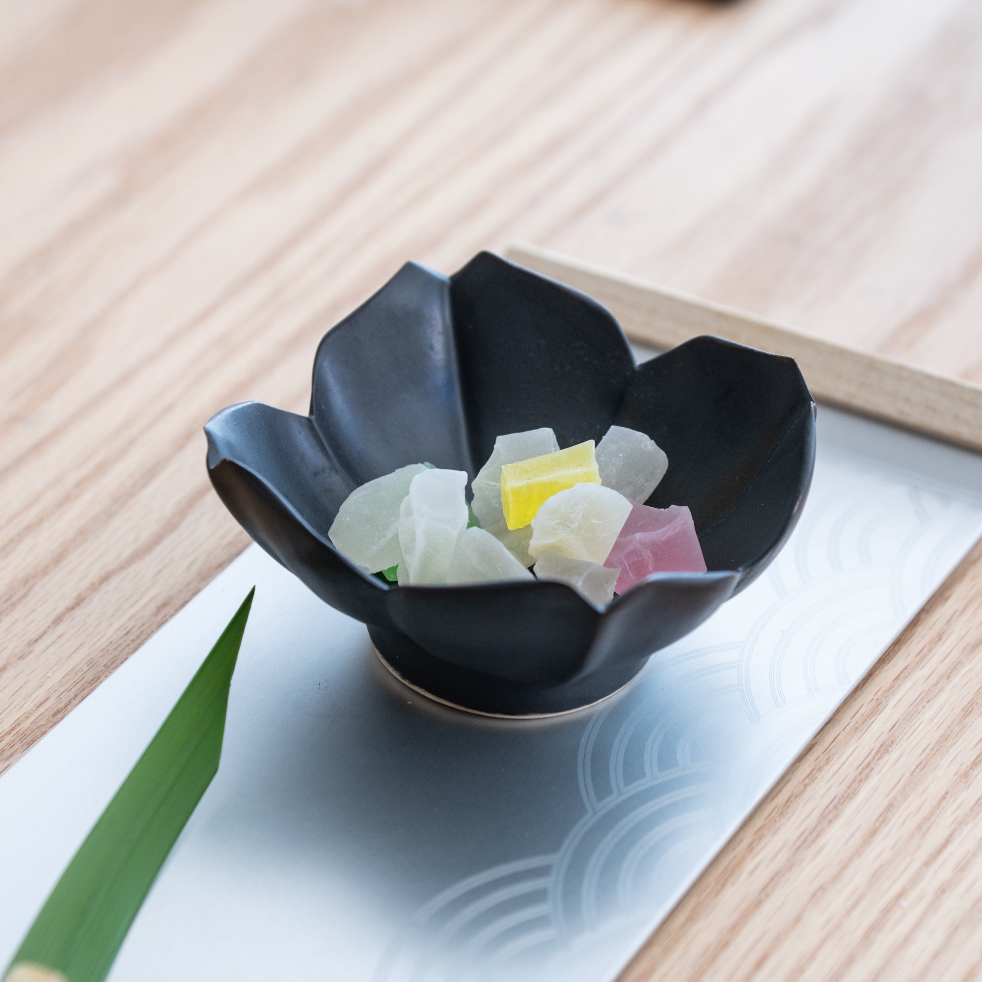 RYOUKA Usuki Four Petals Kobachi Small Bowl - MUSUBI KILN - Quality Japanese Tableware and Gift