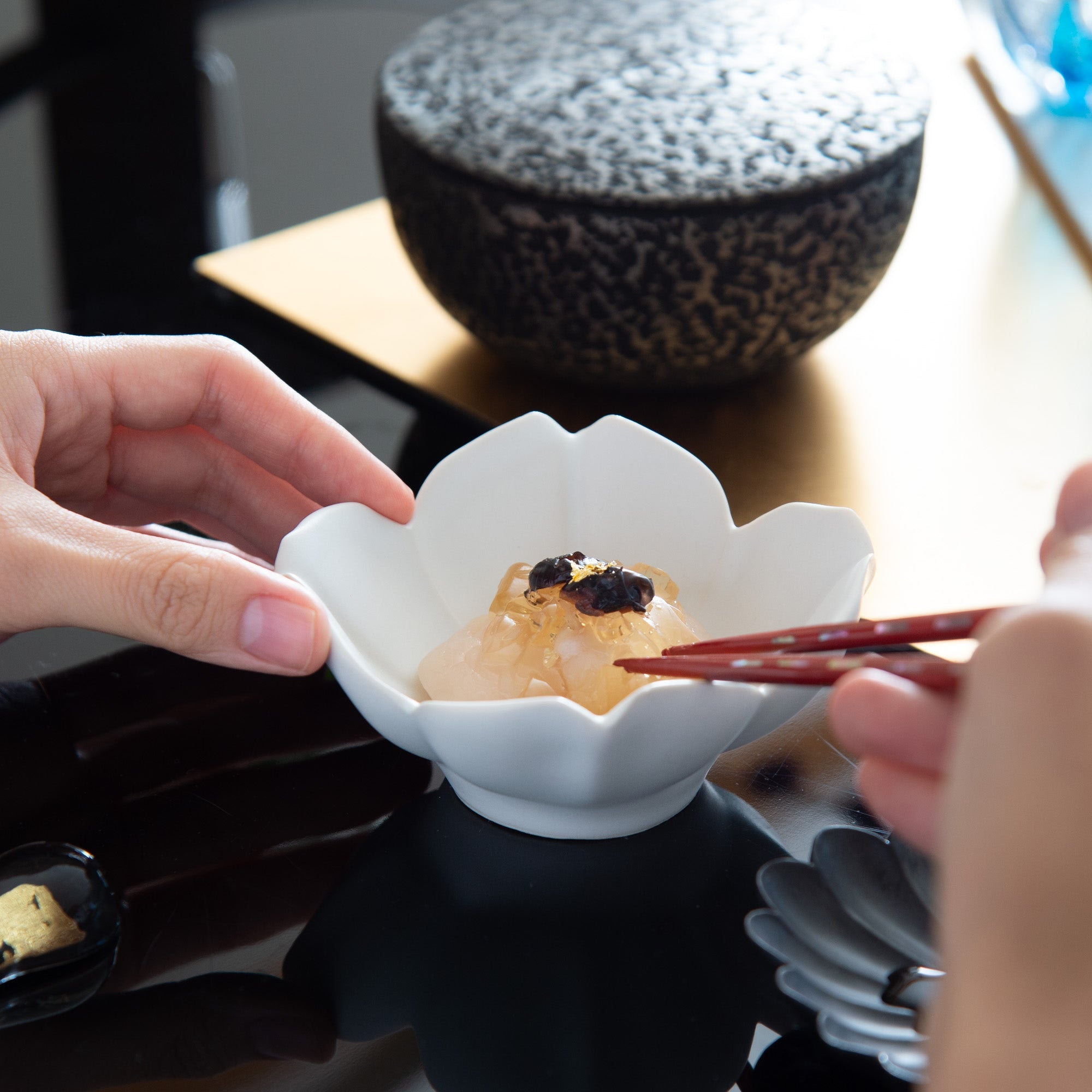 RYOUKA Usuki Four Petals Kobachi Small Bowl - MUSUBI KILN - Quality Japanese Tableware and Gift
