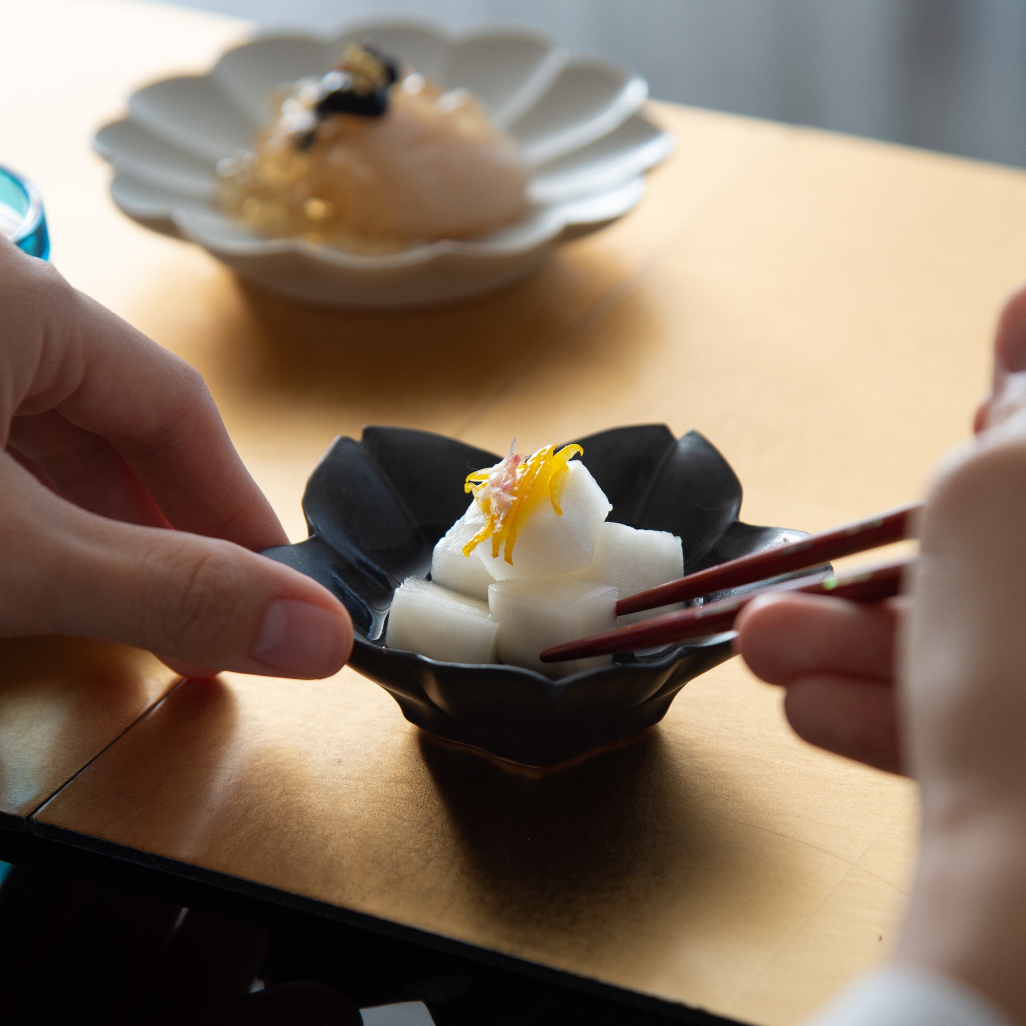 RYOUKA Usuki Four Petals Kobachi Small Bowl - MUSUBI KILN - Quality Japanese Tableware and Gift