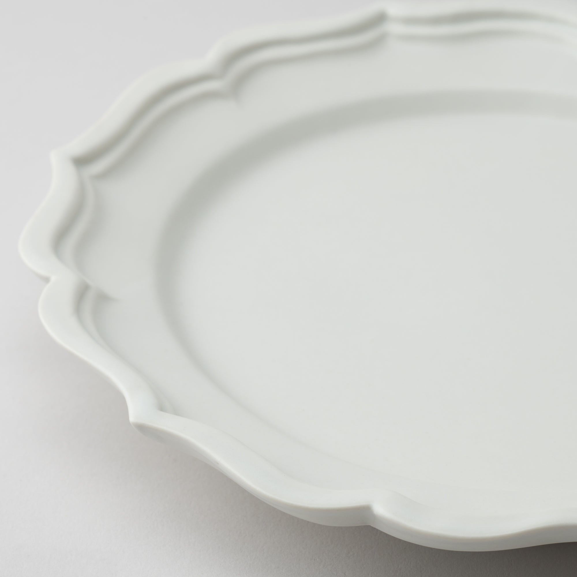 RYOUKA Usuki Rim Plate L - MUSUBI KILN - Quality Japanese Tableware and Gift