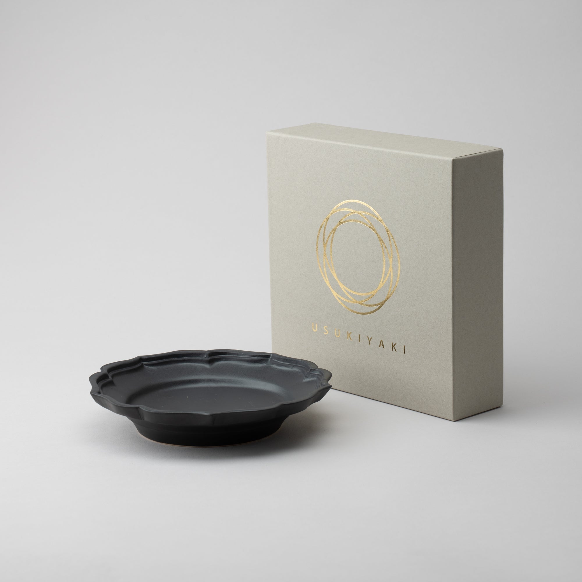RYOUKA Usuki Rim Plate S - MUSUBI KILN - Quality Japanese Tableware and Gift