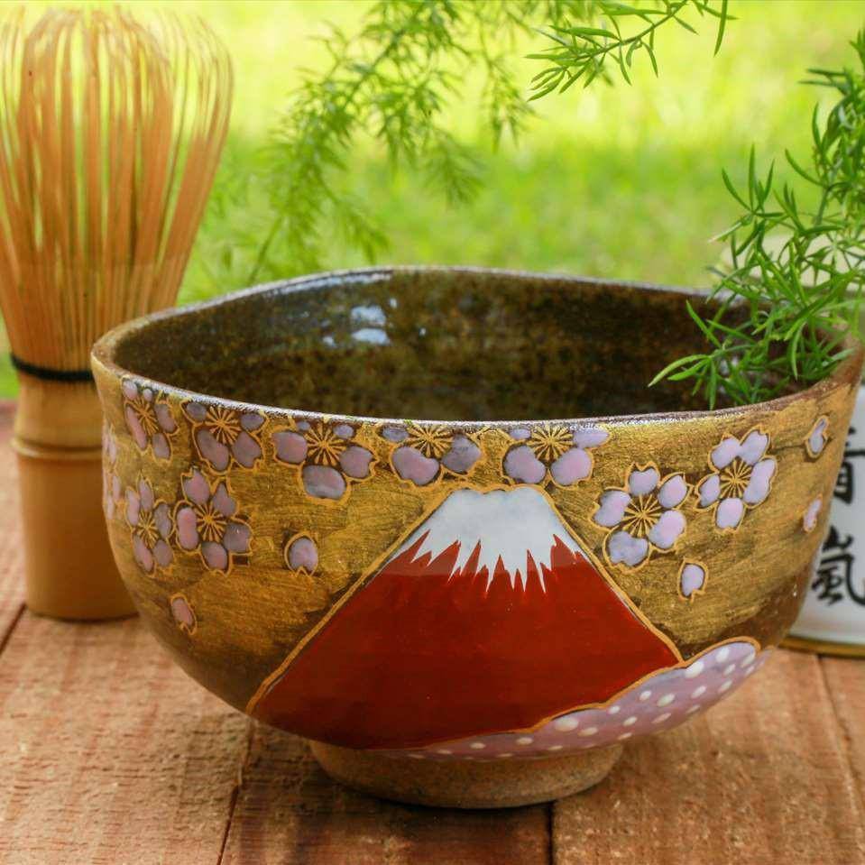 Sakura and Mt.Fuji Kutani Matcha Bowl Chawan - MUSUBI KILN - Quality Japanese Tableware and Gift