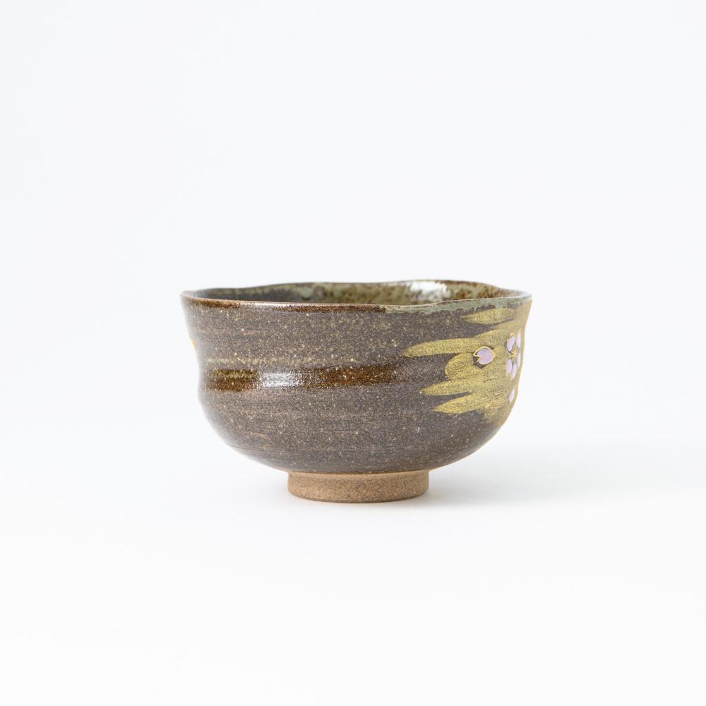 Sakura and Mt.Fuji Kutani Matcha Bowl Chawan - MUSUBI KILN - Quality Japanese Tableware and Gift