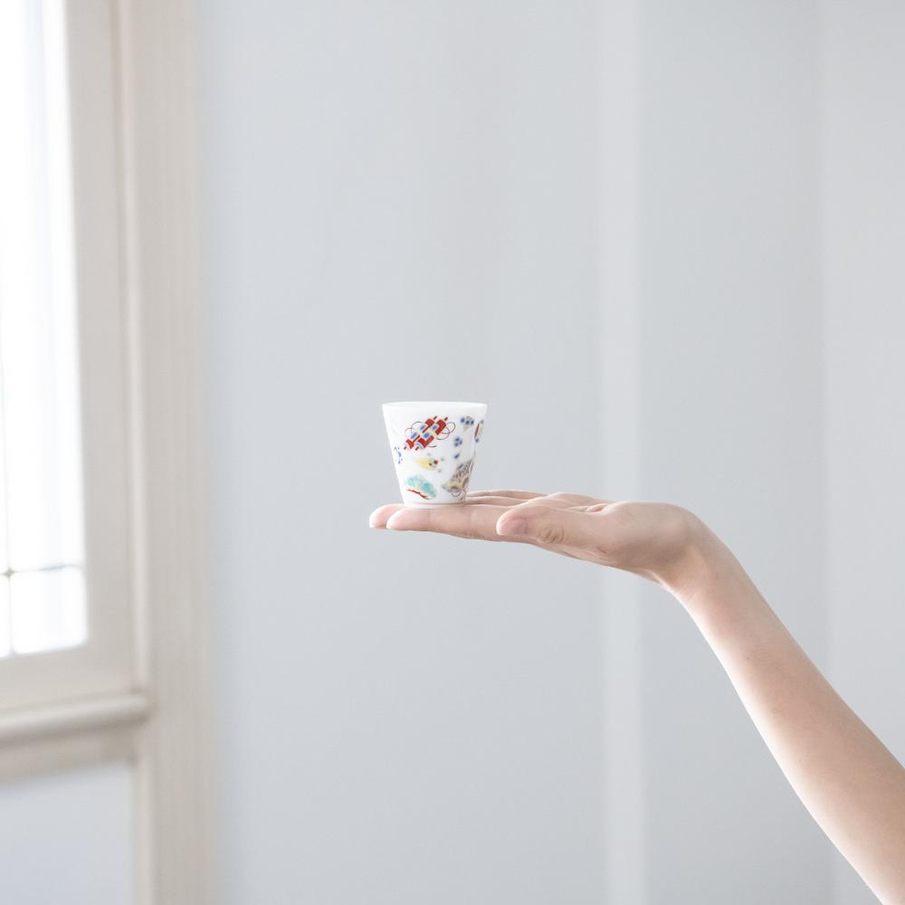 Seikou Kiln Auspicious Omens Kutani Ochoko Sake Cup - MUSUBI KILN - Quality Japanese Tableware and Gift