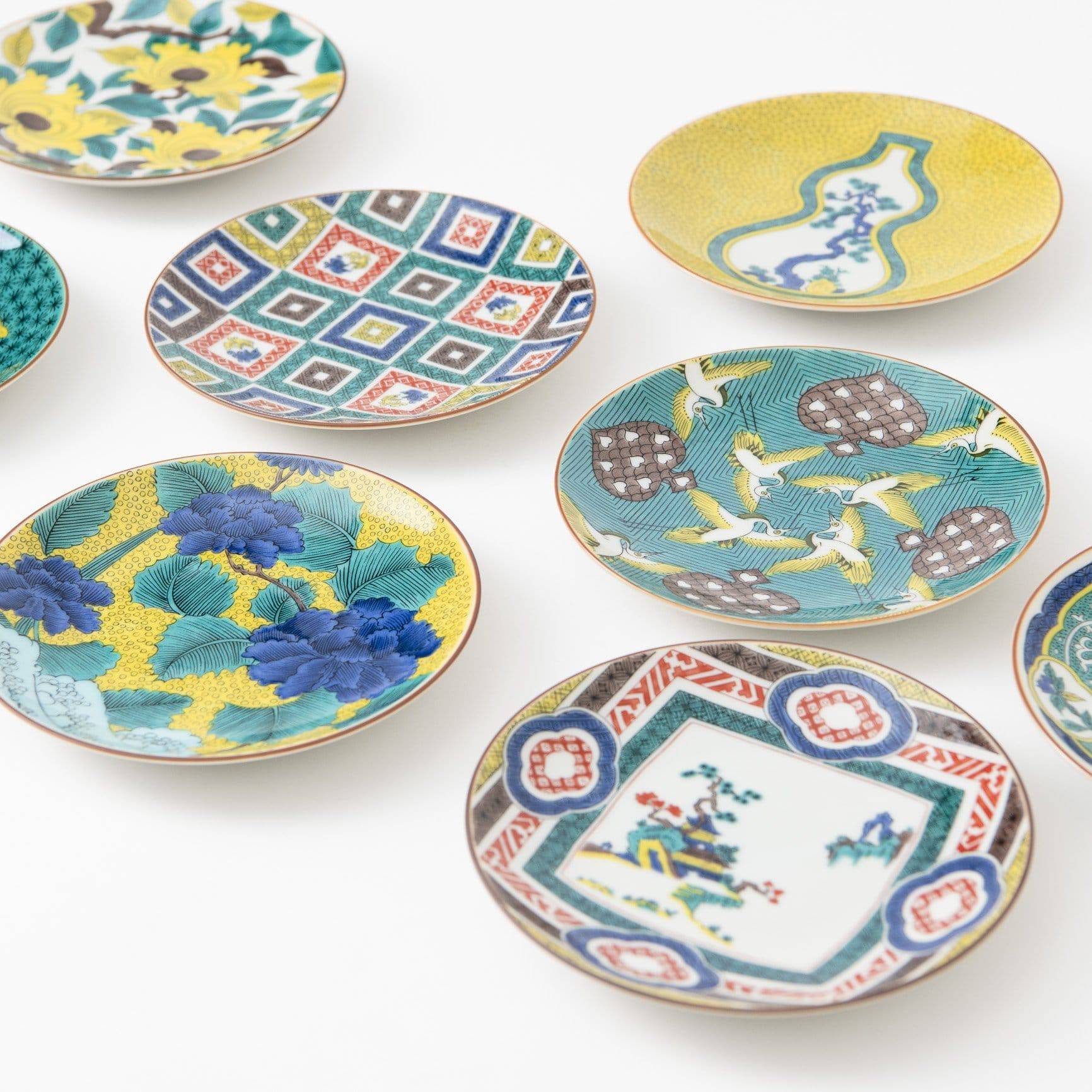 Seikou Kiln Blue Peony Kutani Round Plate - MUSUBI KILN - Quality Japanese Tableware and Gift