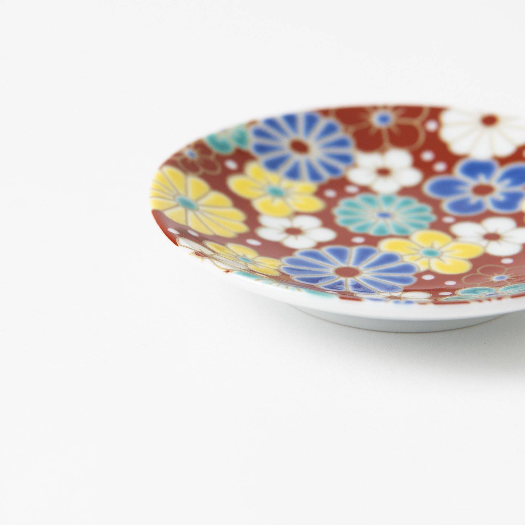 Seikou Kiln Plum and Chrysanthemum Kutani Sauce Plate - MUSUBI KILN - Quality Japanese Tableware and Gift