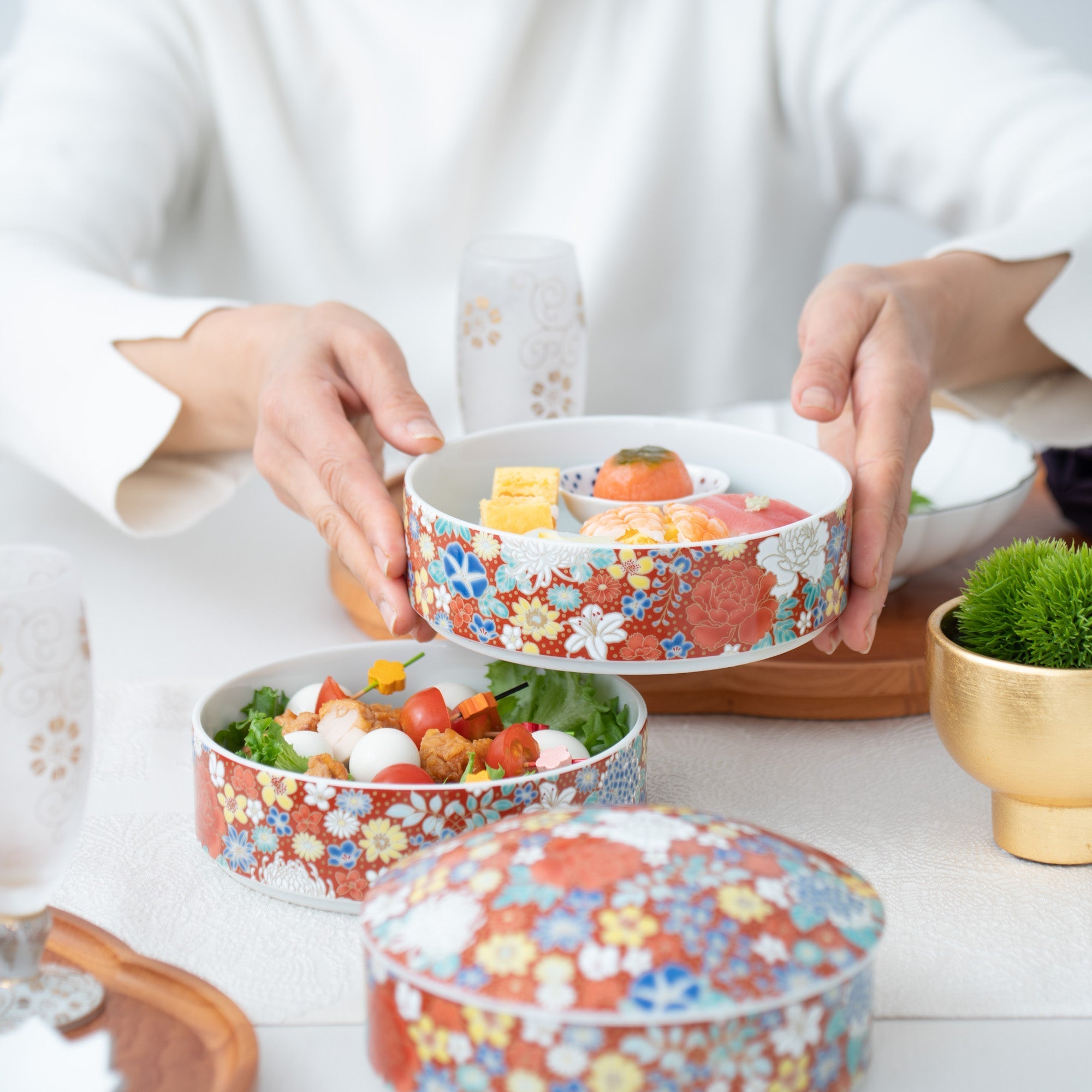 Seikou Kiln Red Hanazume Kutani Three Tiers Jubako Bento Box - MUSUBI KILN - Quality Japanese Tableware and Gift