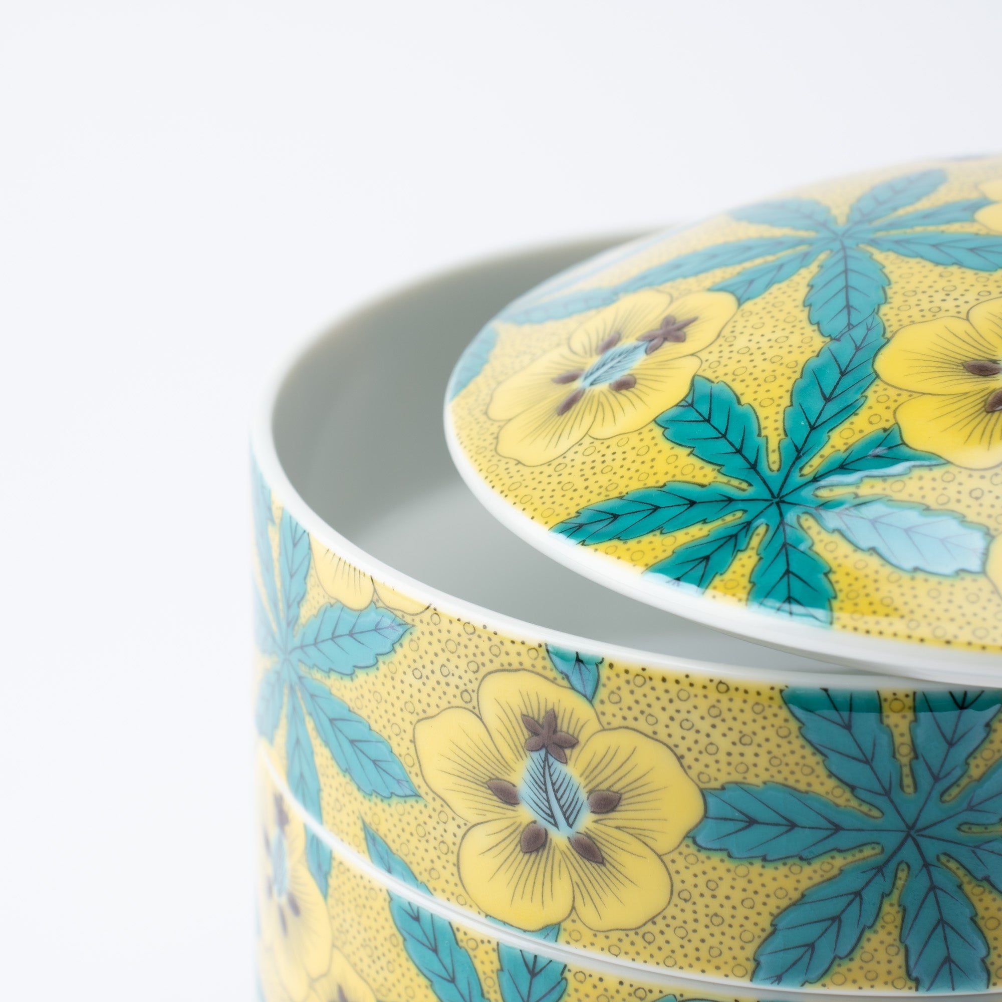 Seikou Kiln Yoshidaya Hibiscus Kutani Three Tiers Jubako Bento Box - MUSUBI KILN - Quality Japanese Tableware and Gift