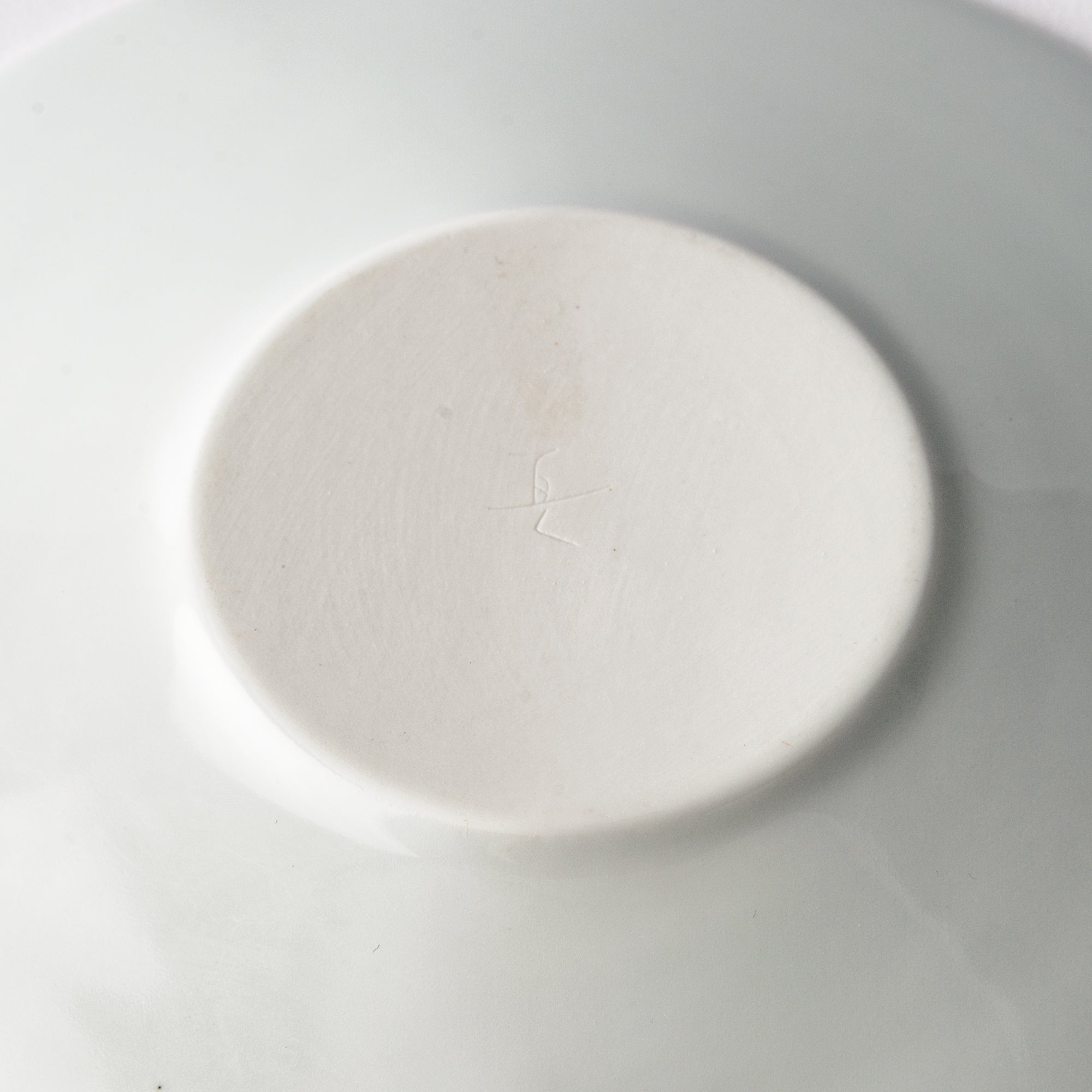 SINGAMA Leaf Vein Pattern Seto Ware Plate 21in - MUSUBI KILN - Quality Japanese Tableware and Gift