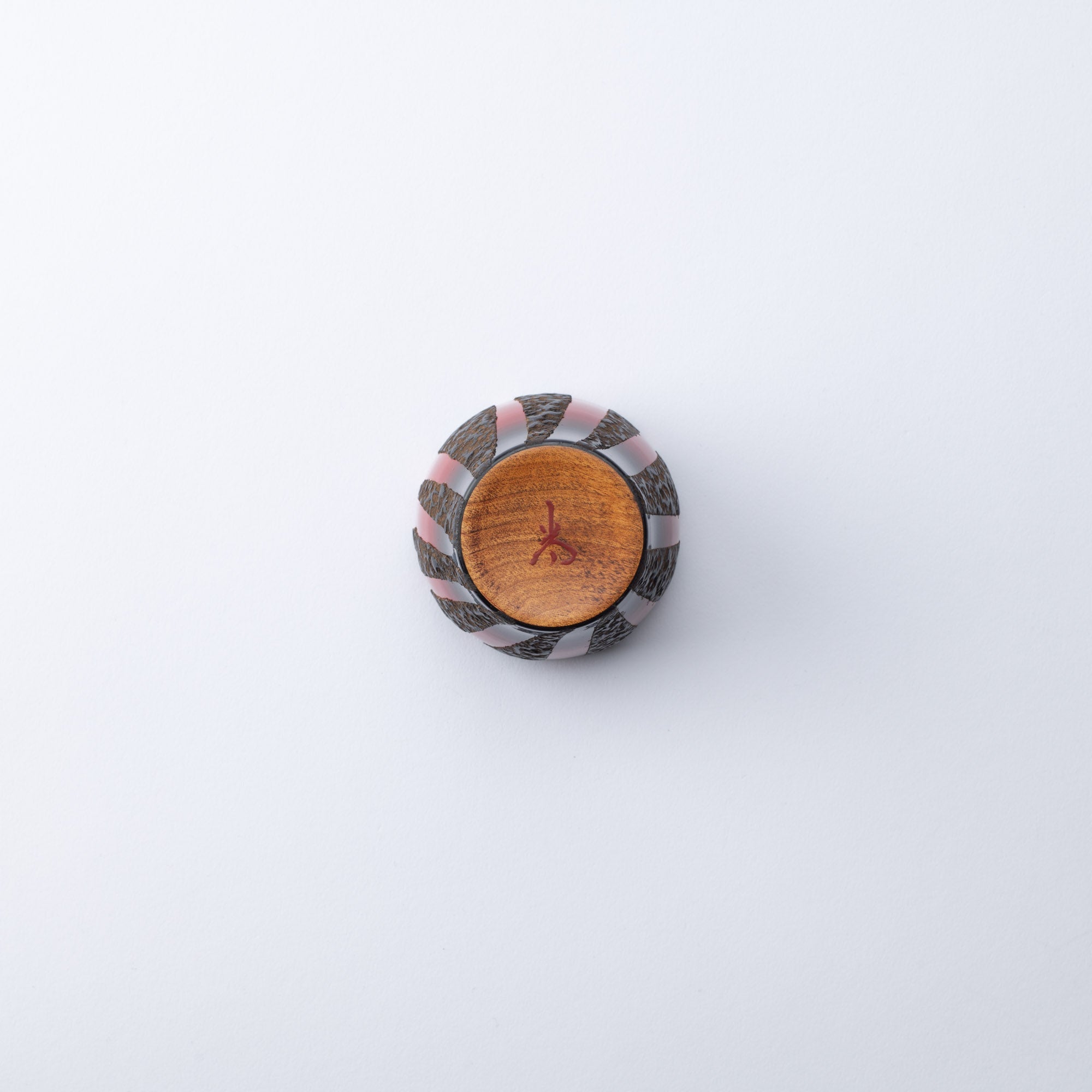 Sinra Line Kagawa Lacquerware Guinomi Sake Cup - MUSUBI KILN - Quality Japanese Tableware and Gift