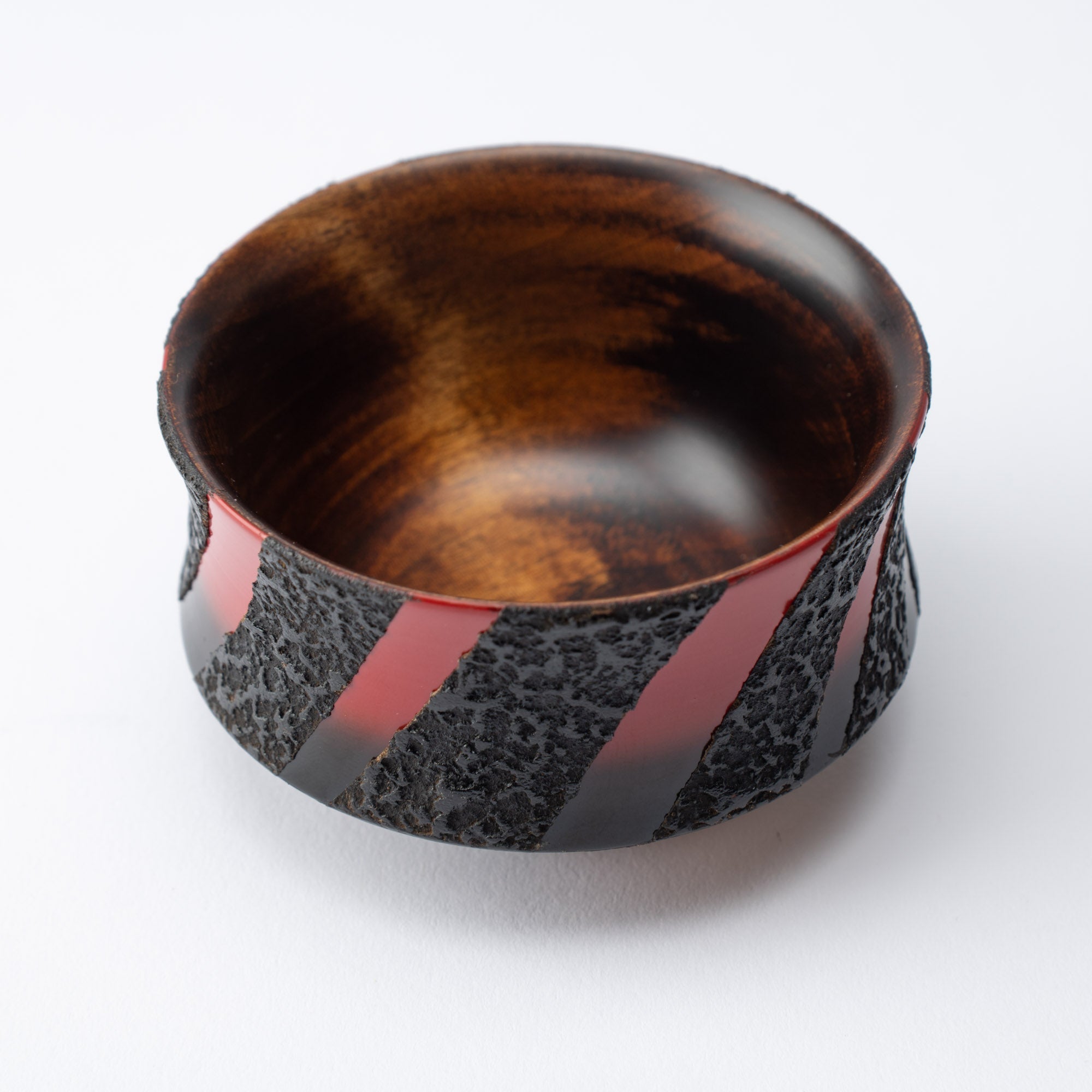 Sinra Line Kagawa Lacquerware Wide Guinomi Sake Cup - MUSUBI KILN - Quality Japanese Tableware and Gift