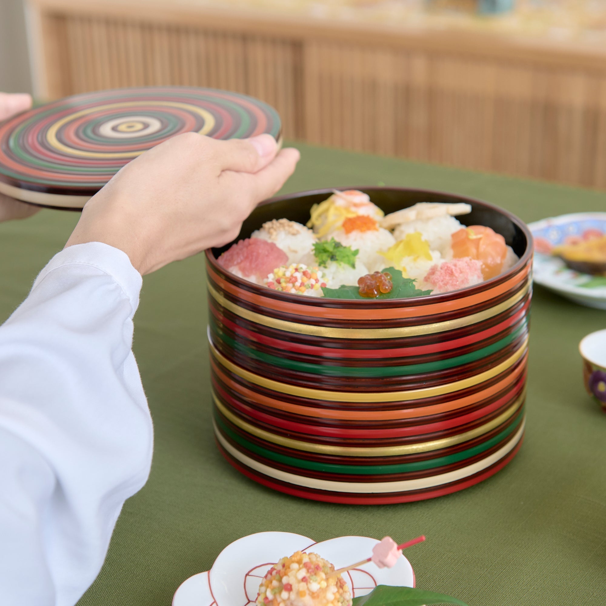 Spinning Top Yamanaka Lacquerware Two Tiers Round Jubako Bento Box - MUSUBI KILN - Quality Japanese Tableware and Gift