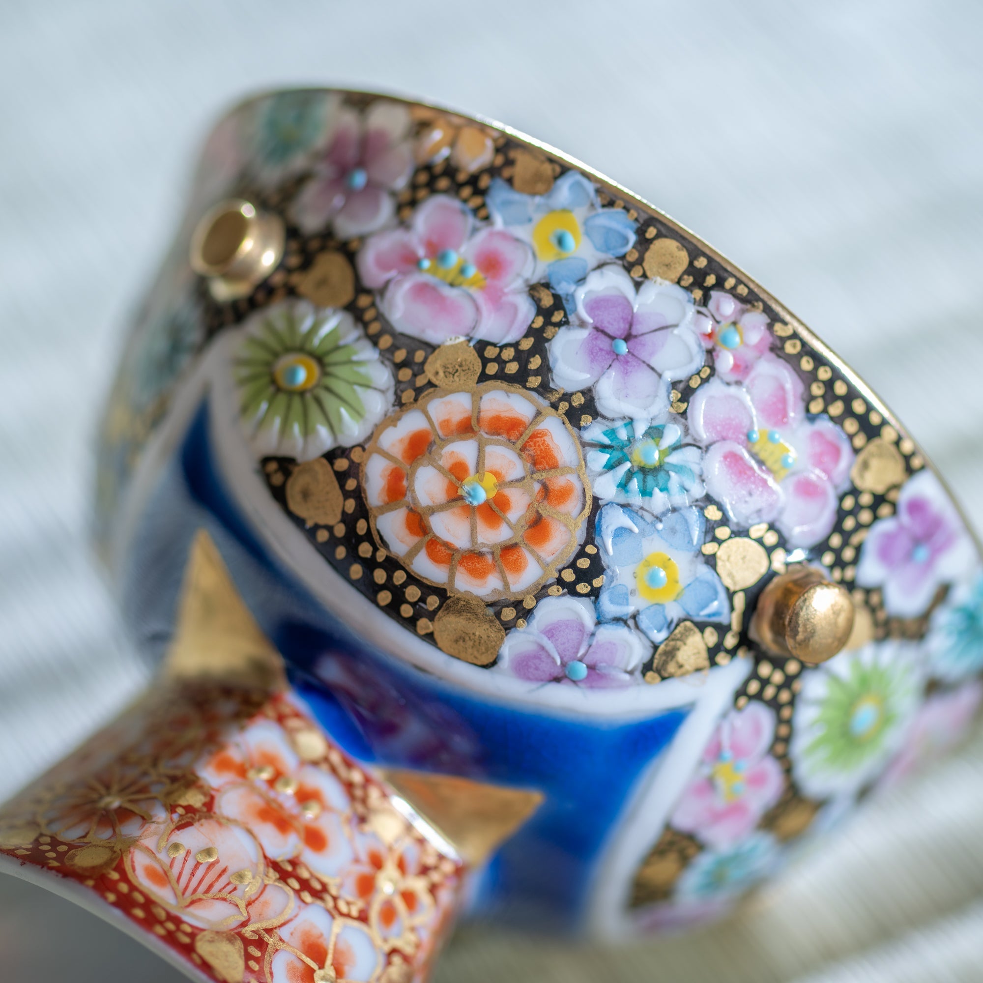 Taka Toshifumi Hanazume Guinomi Sake Cup - MUSUBI KILN - Quality Japanese Tableware and Gift
