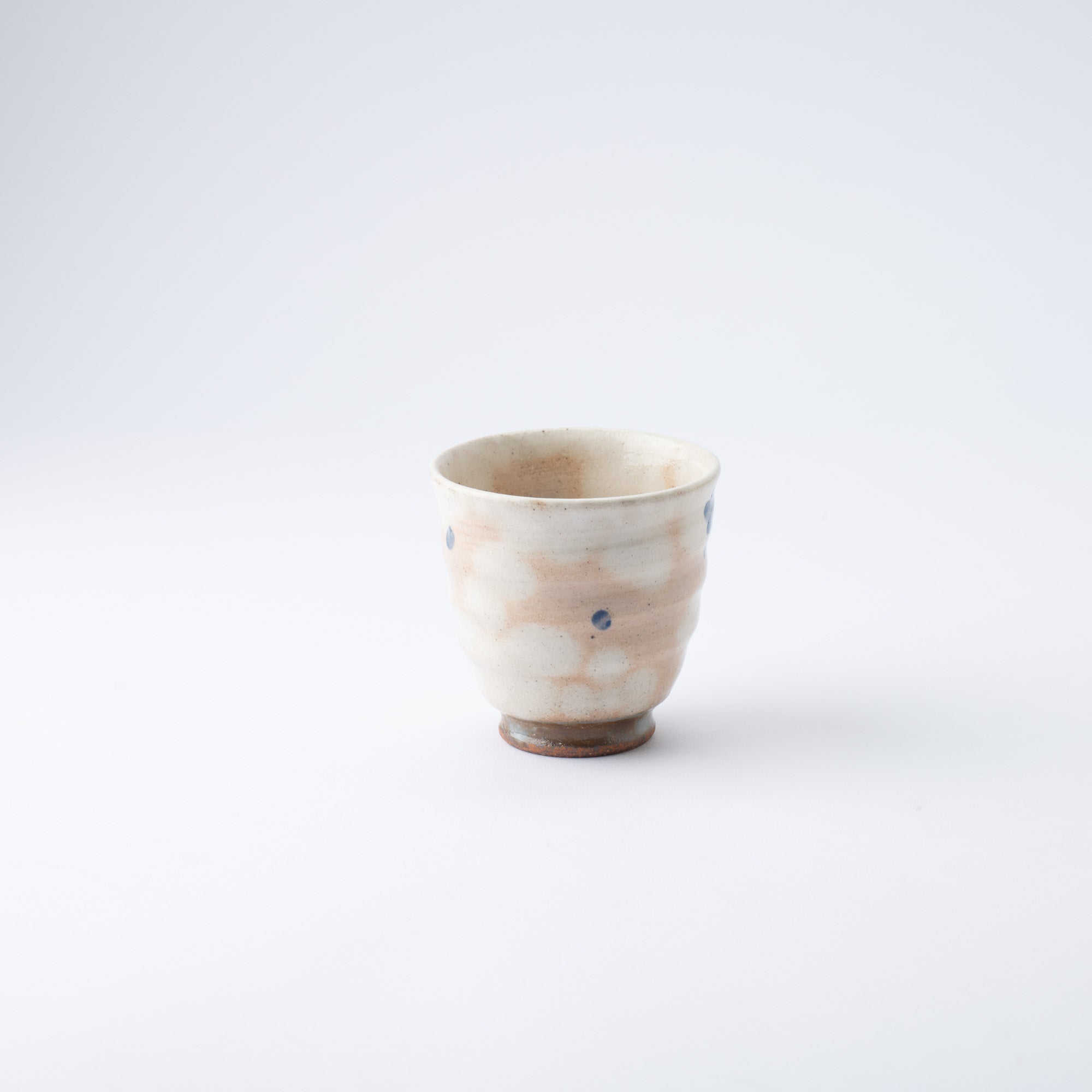 Tougen Kiln Rabbit Hasami Yunomi Japanese Teacup - MUSUBI KILN - Quality Japanese Tableware and Gift