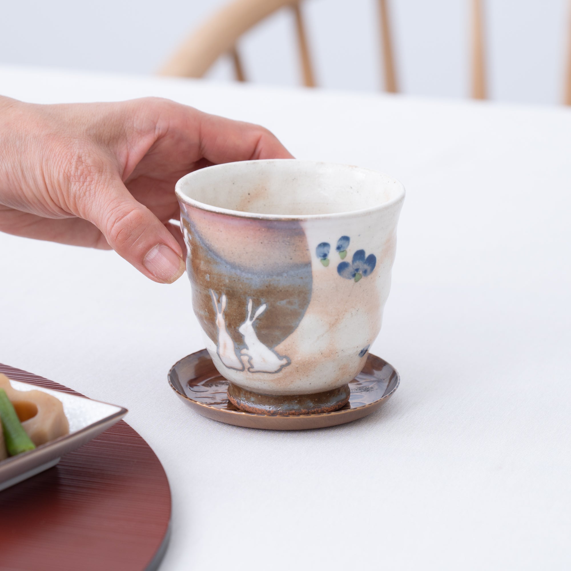 Tougen Kiln Rabbit Hasami Yunomi Japanese Teacup - MUSUBI KILN - Quality Japanese Tableware and Gift