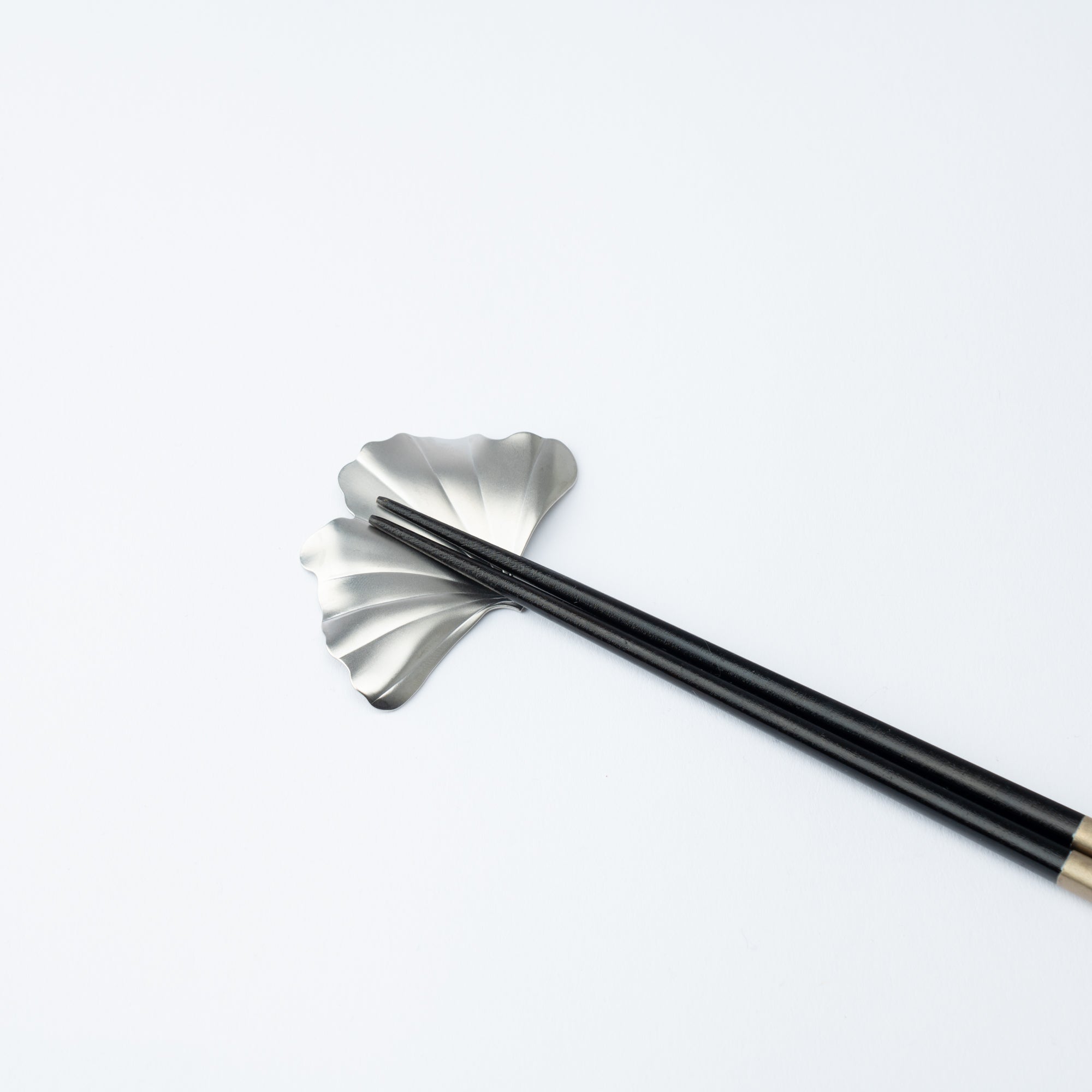 Tsubame Hutlery Silver Ginkgo Leaf Chopstick Rest - MUSUBI KILN - Quality Japanese Tableware and Gift